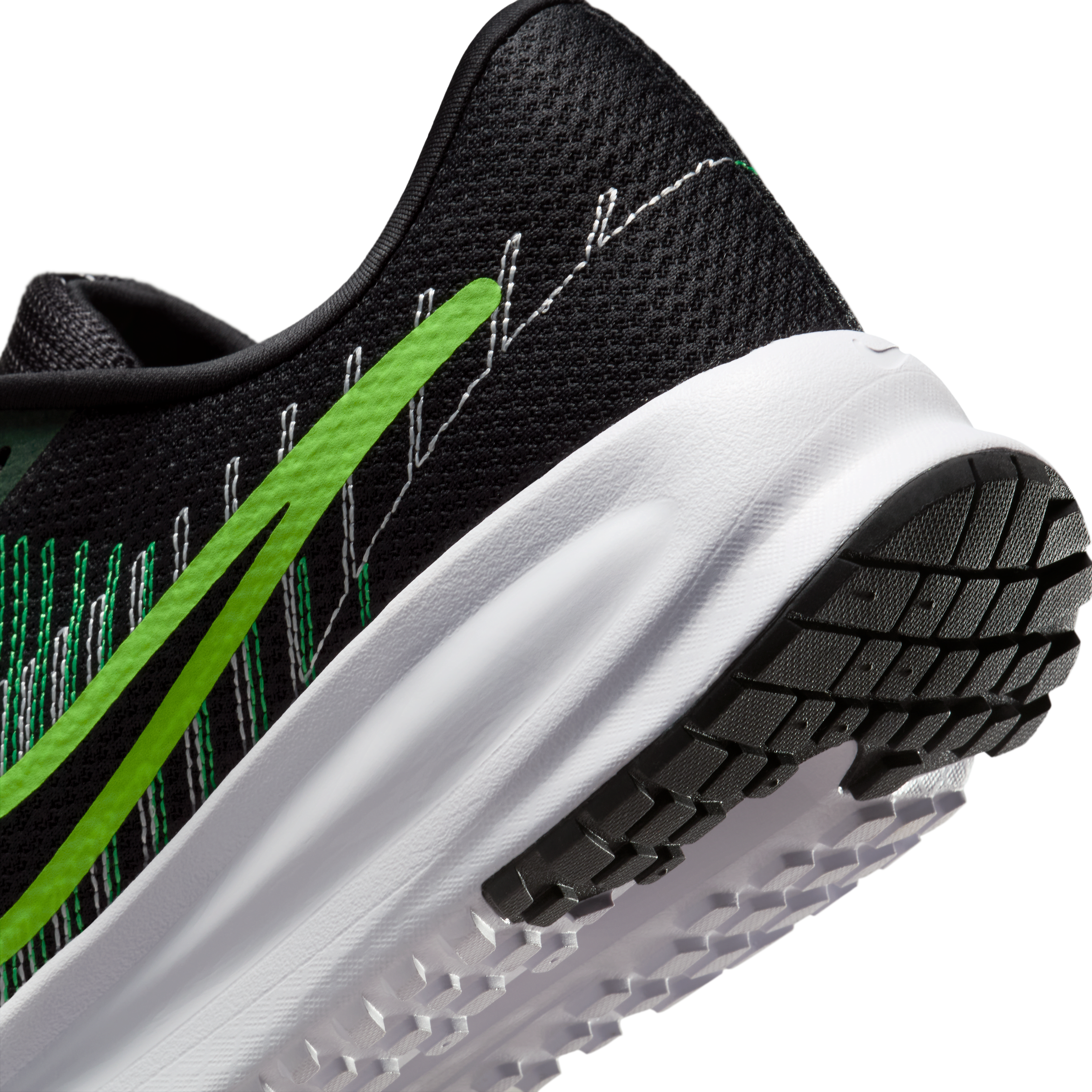 Nike Run Defy Men's Road Running Shoes