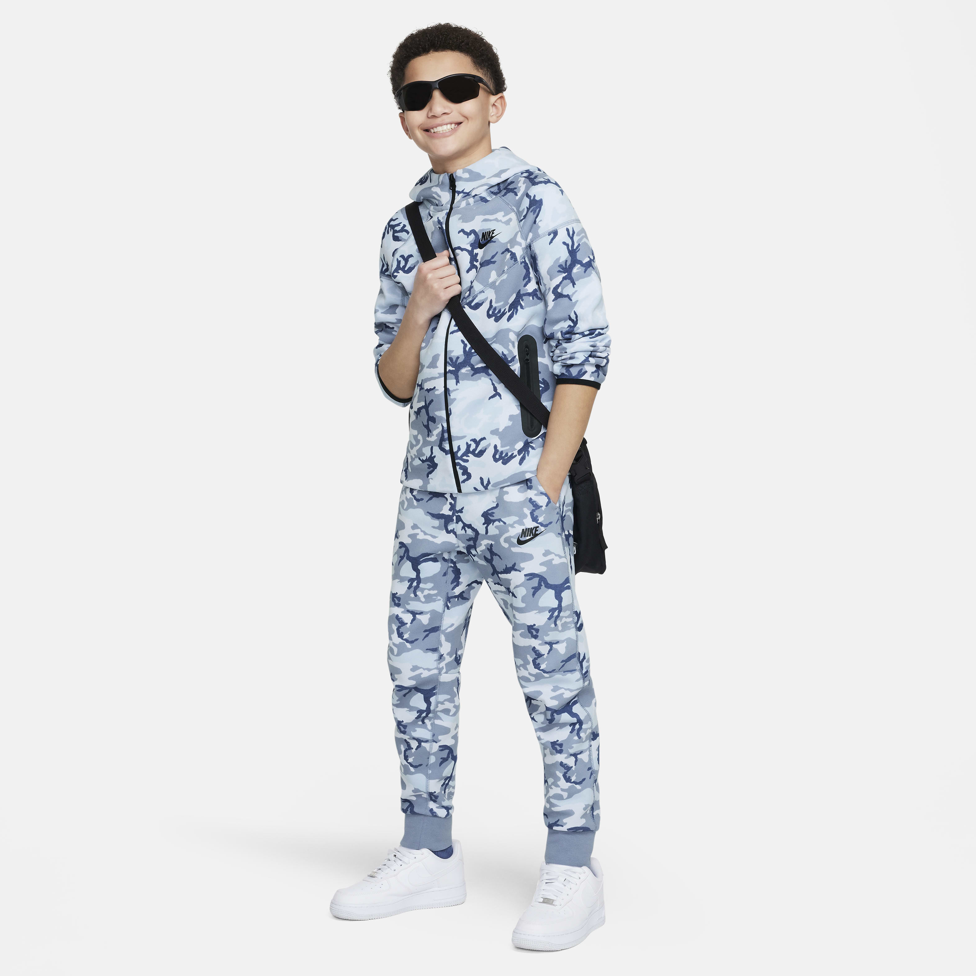 Nike Sportswear Tech Fleece Big Kids' (Boys') Camo Joggers