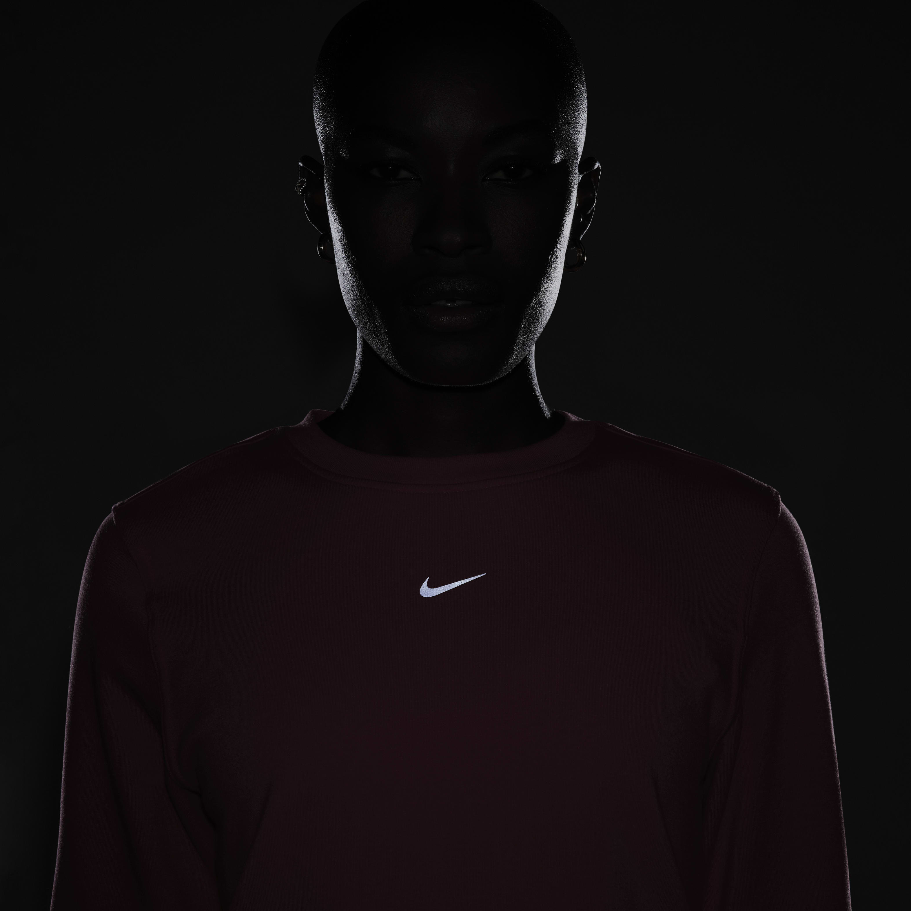 Nike Dri-FIT One Women's Crew-Neck French Terry Sweatshirt