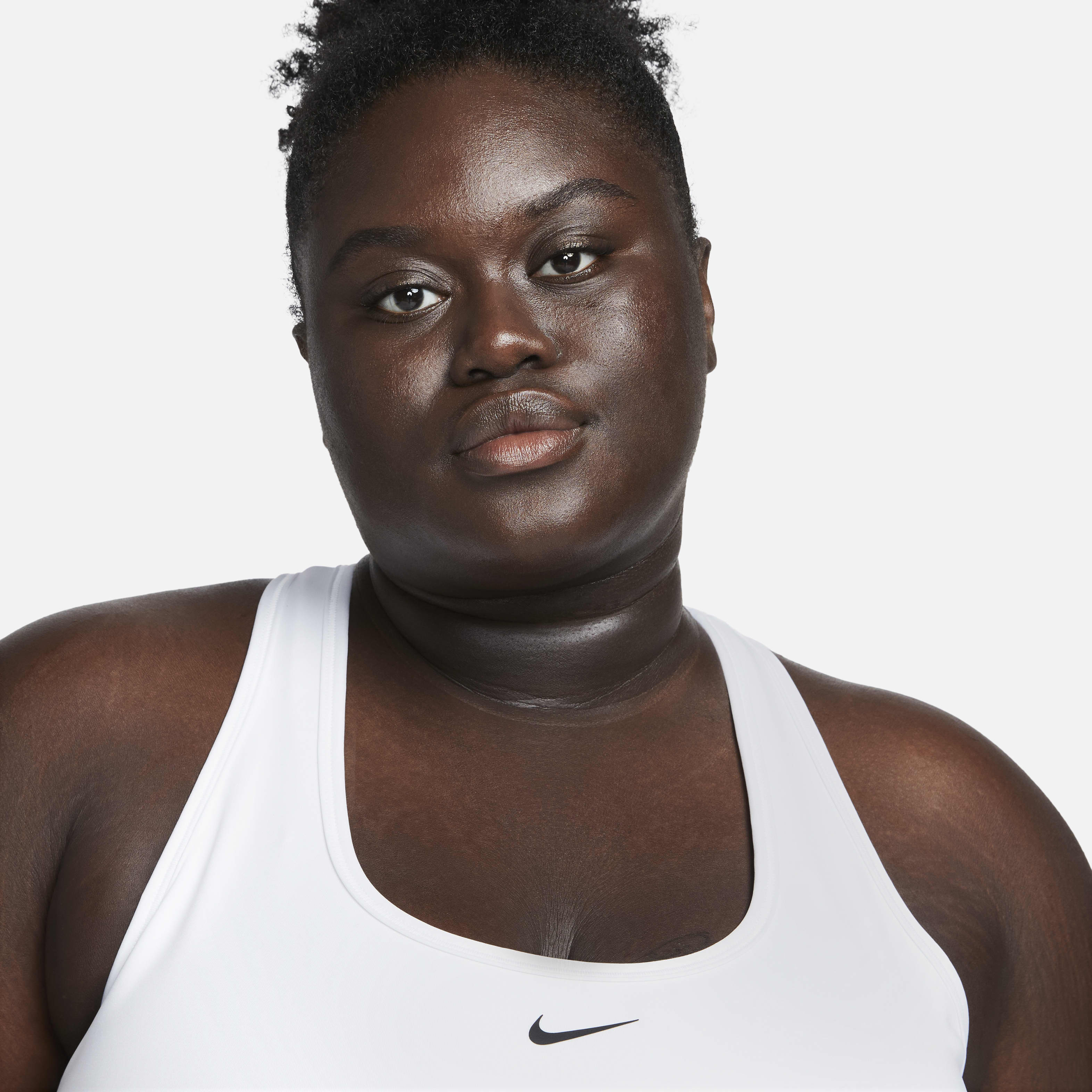 Nike Swoosh Light Support Women's Non-Padded Sports Bra (Plus Size)