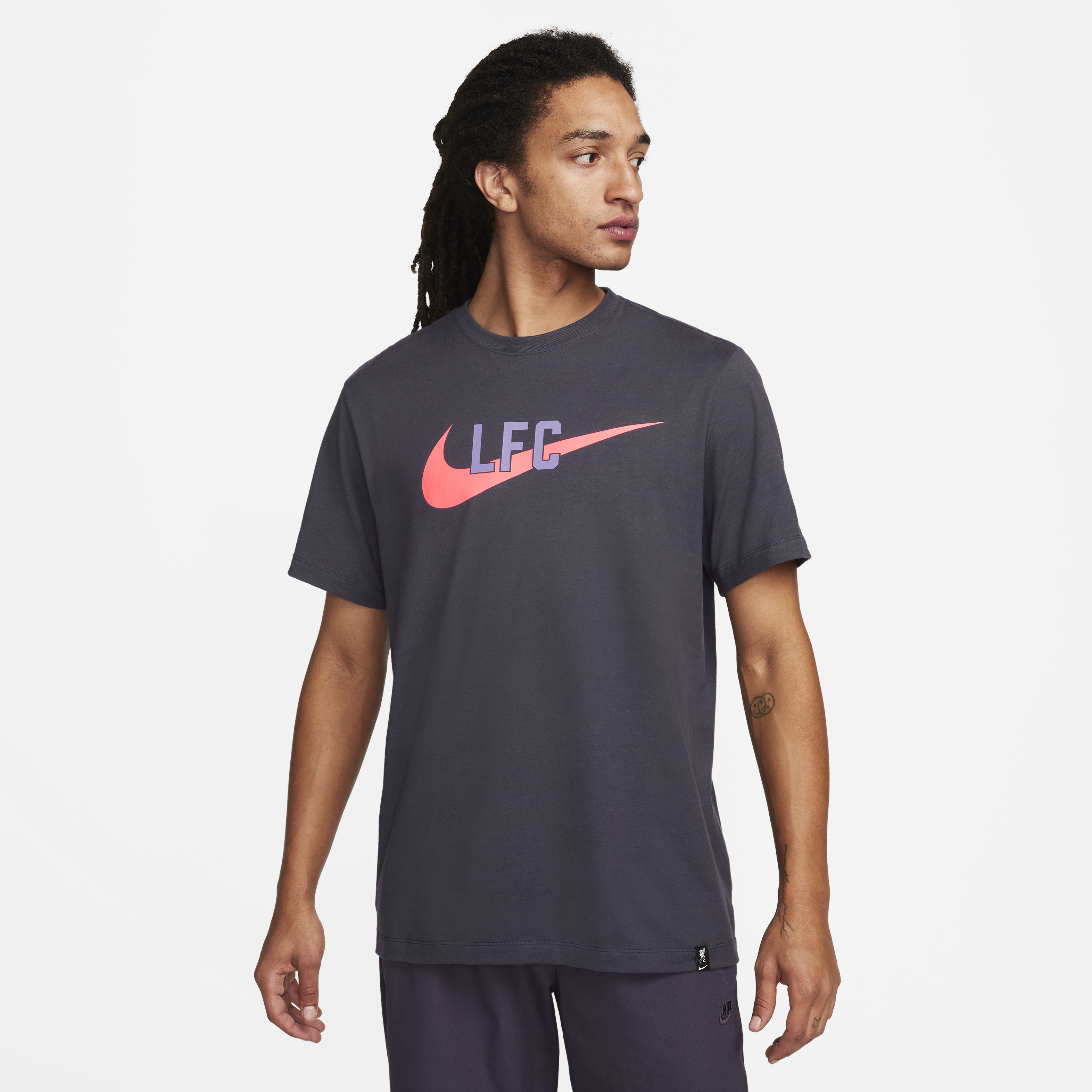 Liverpool FC Swoosh Men's Nike T-Shirt