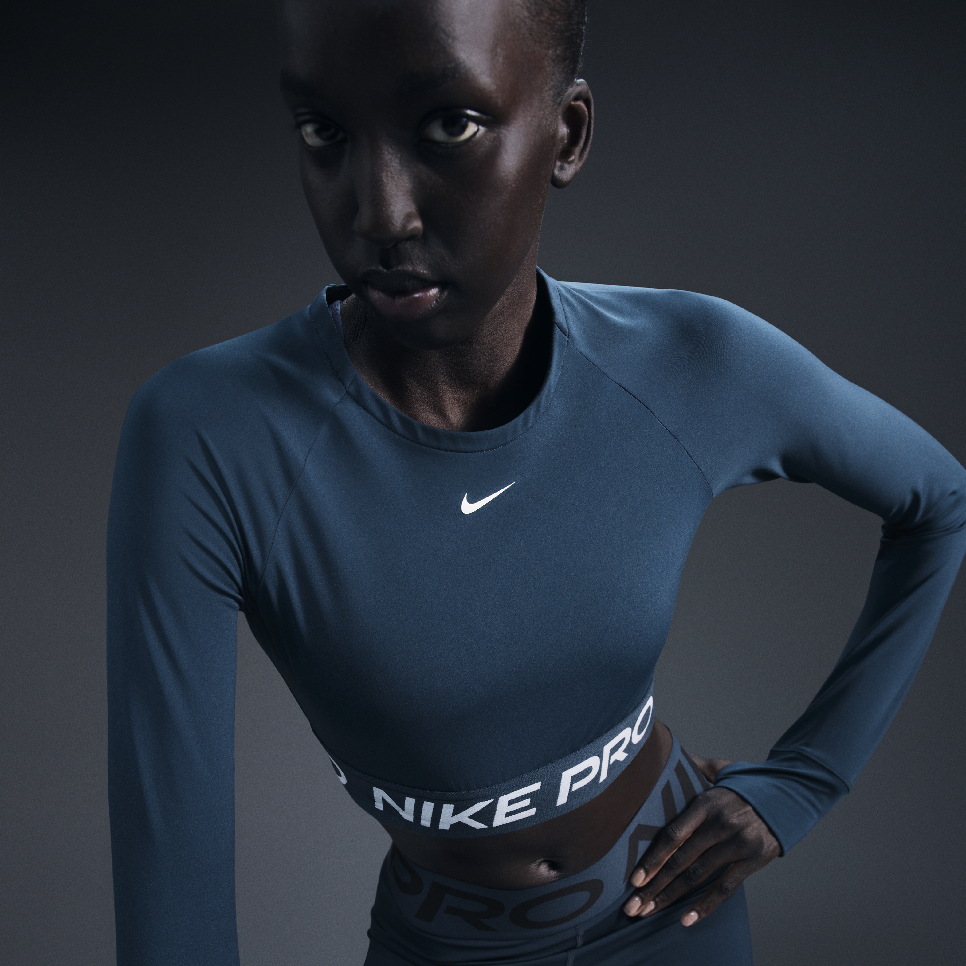 Nike Pro Women's Dri-FIT Cropped Long-Sleeve Top