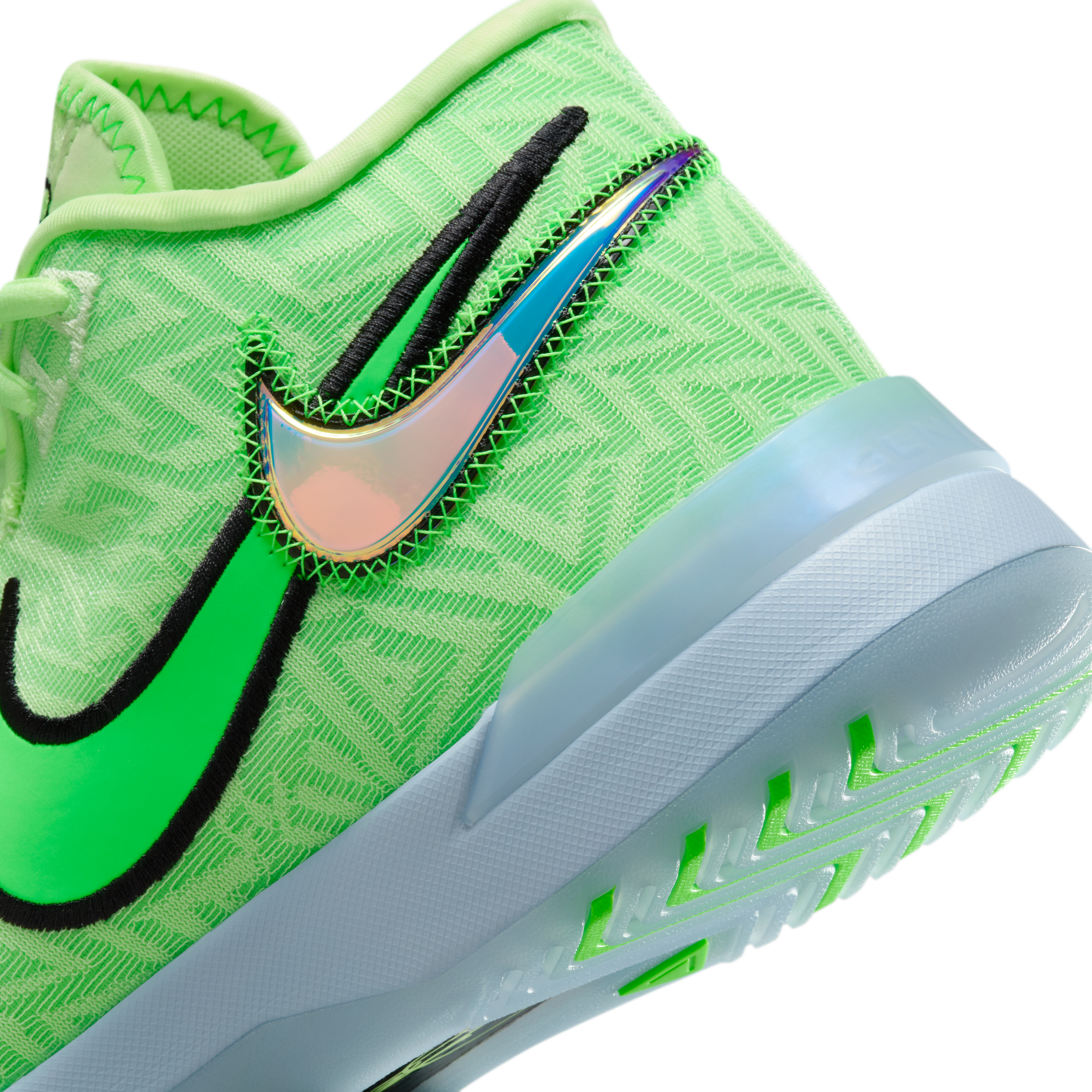 LeBron NXXT Genisus Basketball Shoes