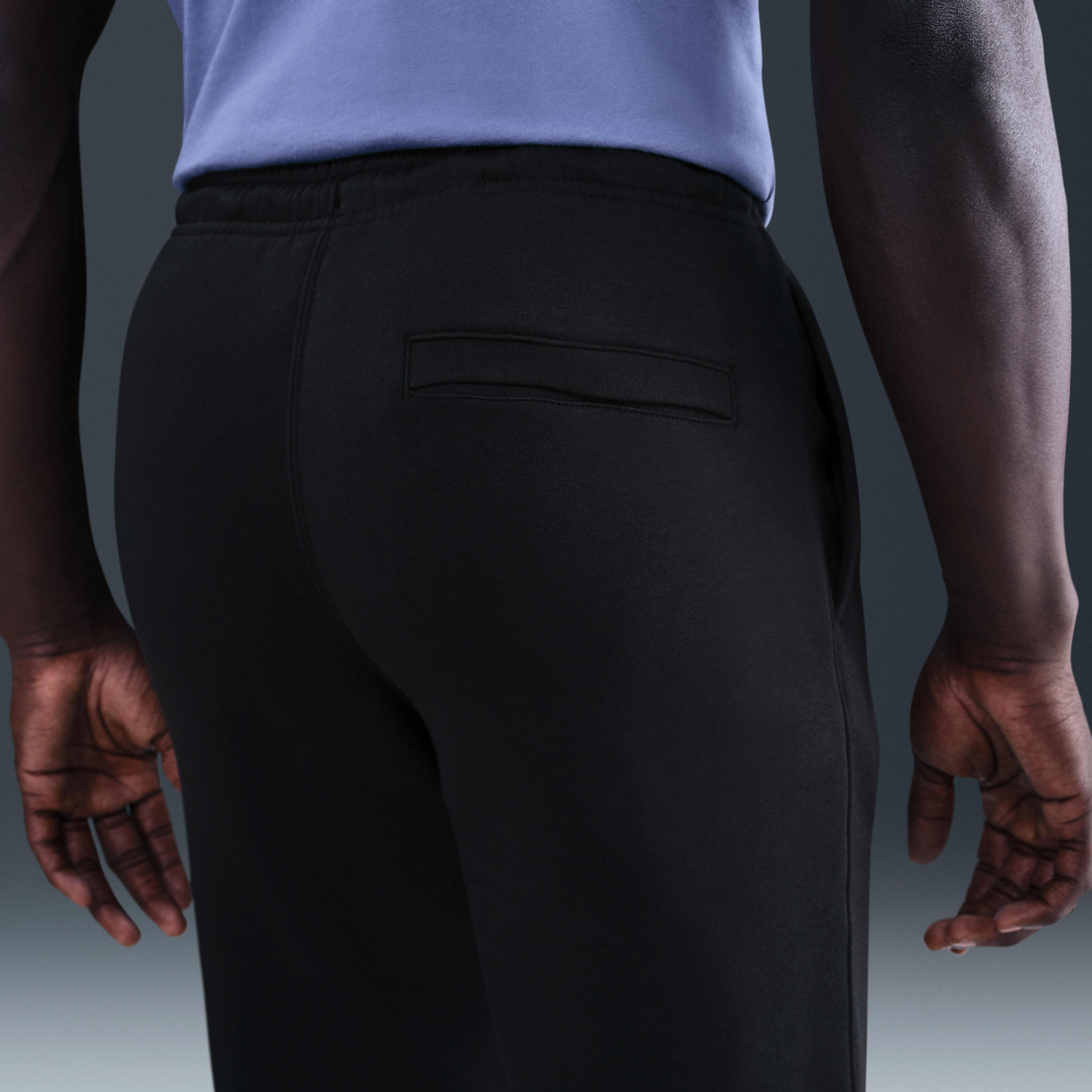 Nike Sportswear Club Men's Cuffed Fleece Joggers