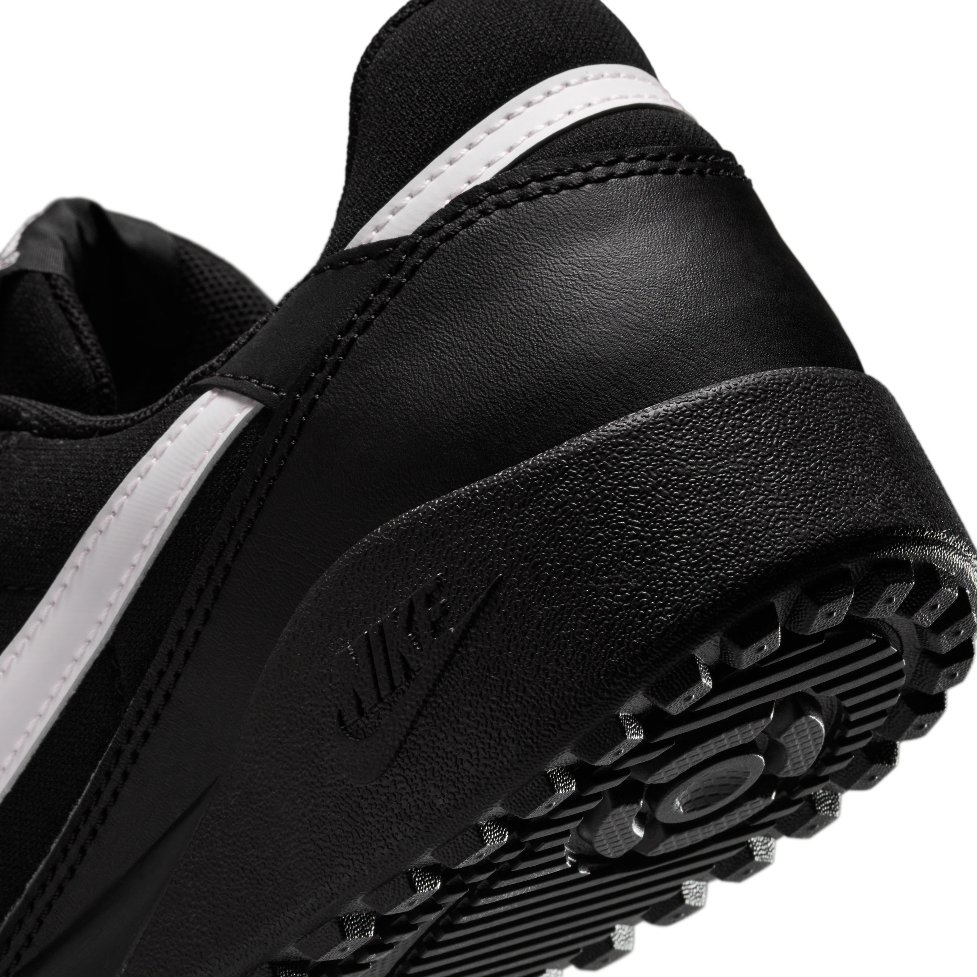 Nike Terra Manta Women's Shoes