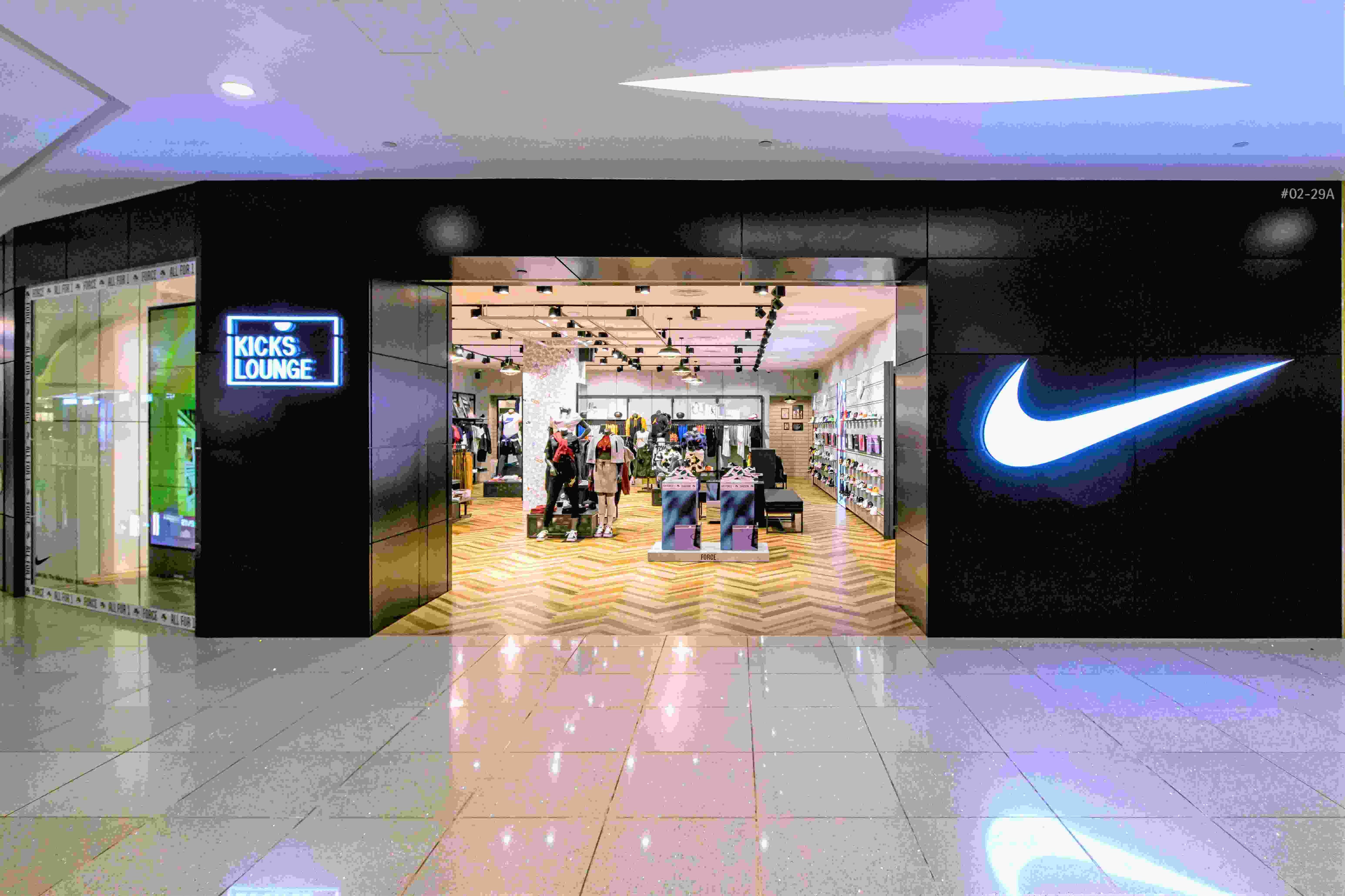 nike paragon contact number