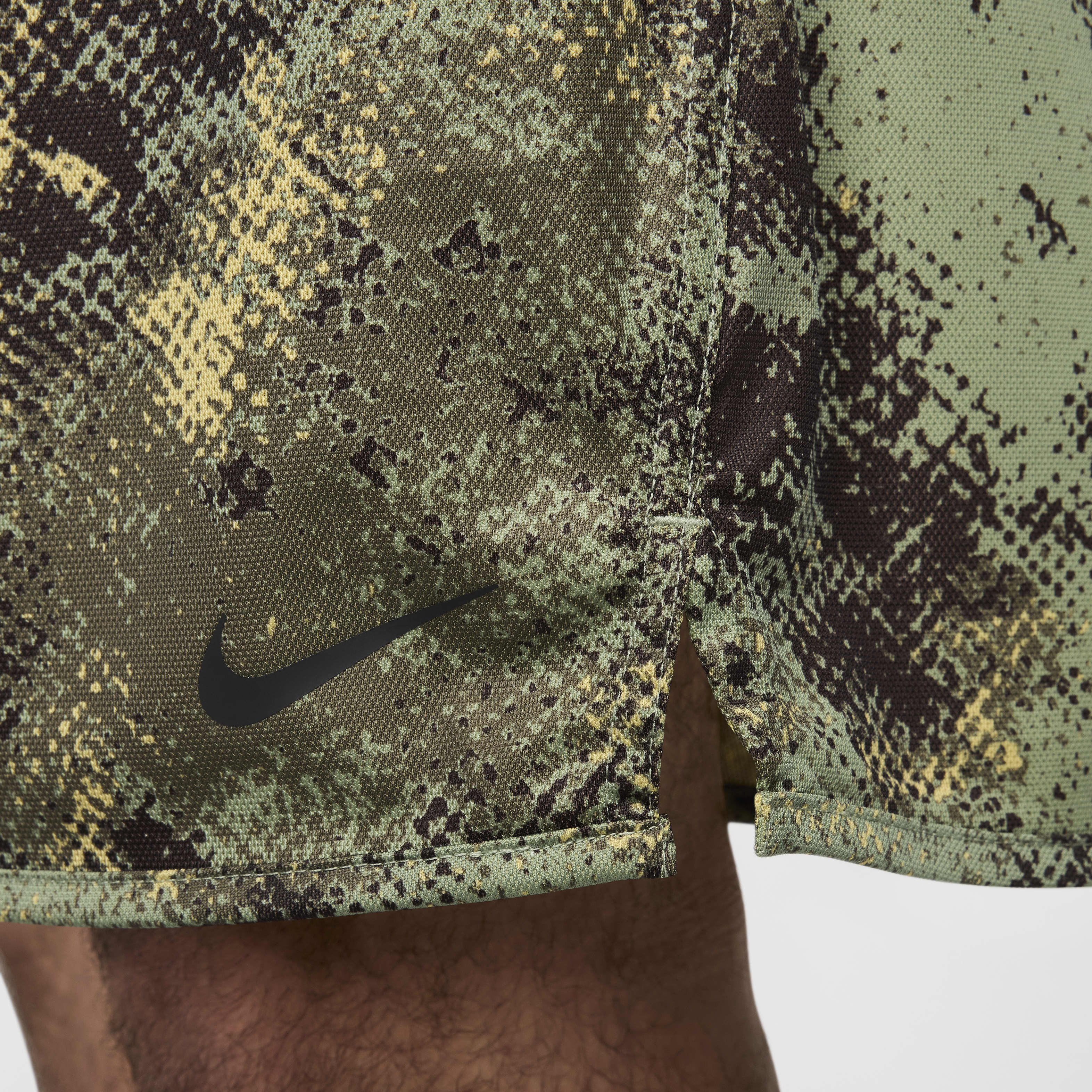 Nike Totality Camo Men's 7" Dri-FIT Unlined Fitness Shorts