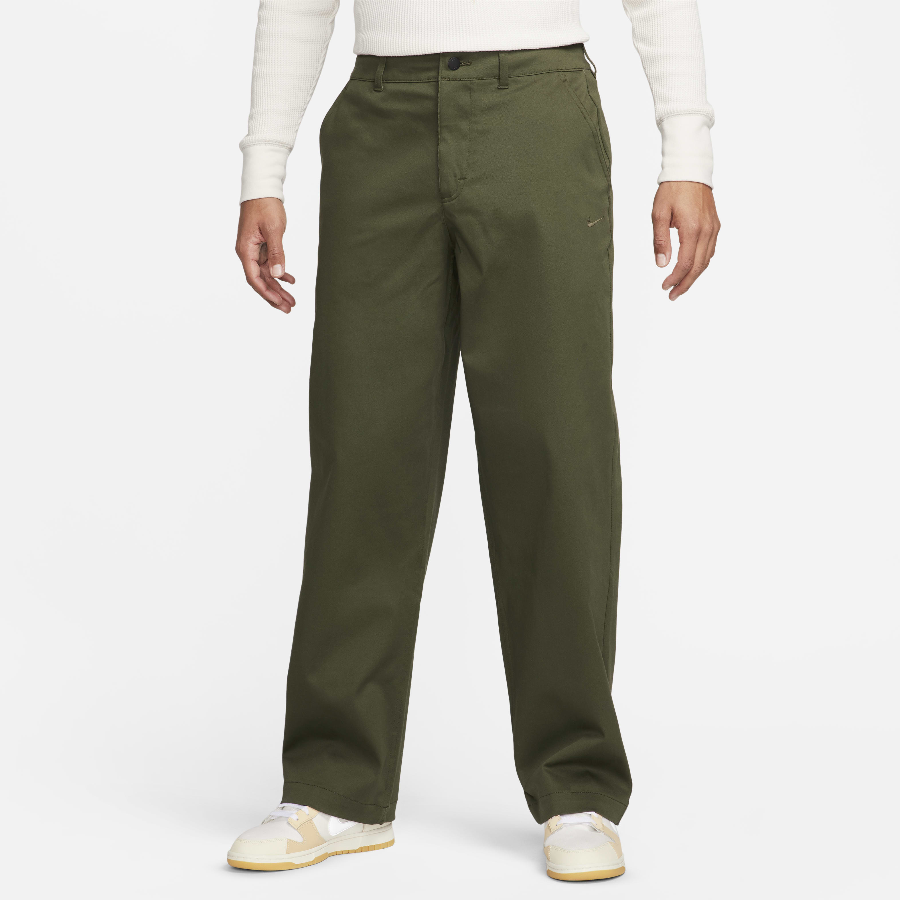 Calças estilo chino Nike Life para homem