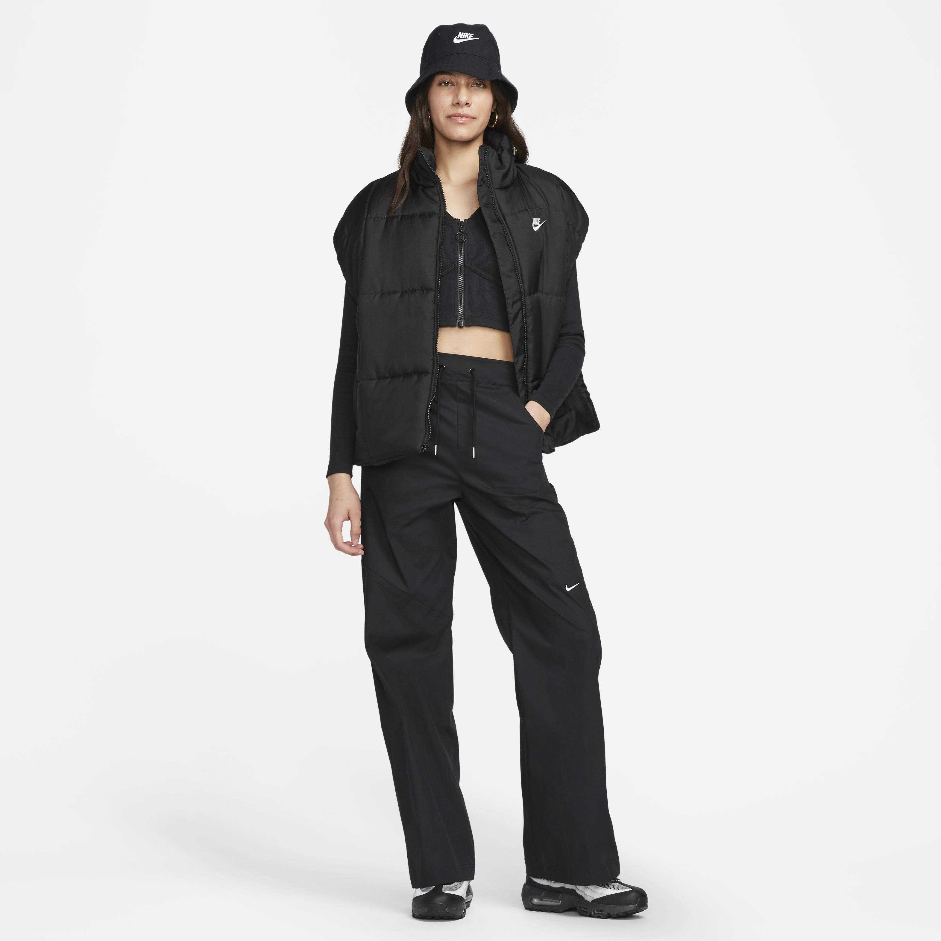 Nike Sportswear Essentials Women's Woven High-Rise Pants