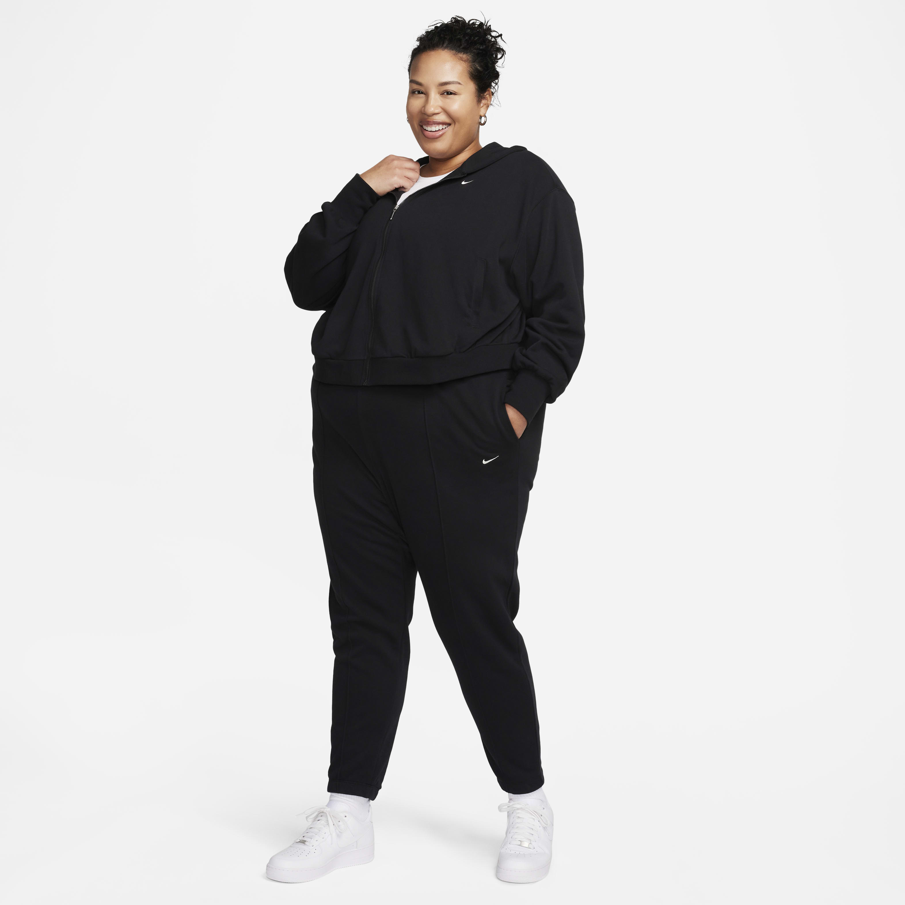 Nike Sportswear Chill Terry Women's Slim High-Waisted French Sweatpants (Plus Size)