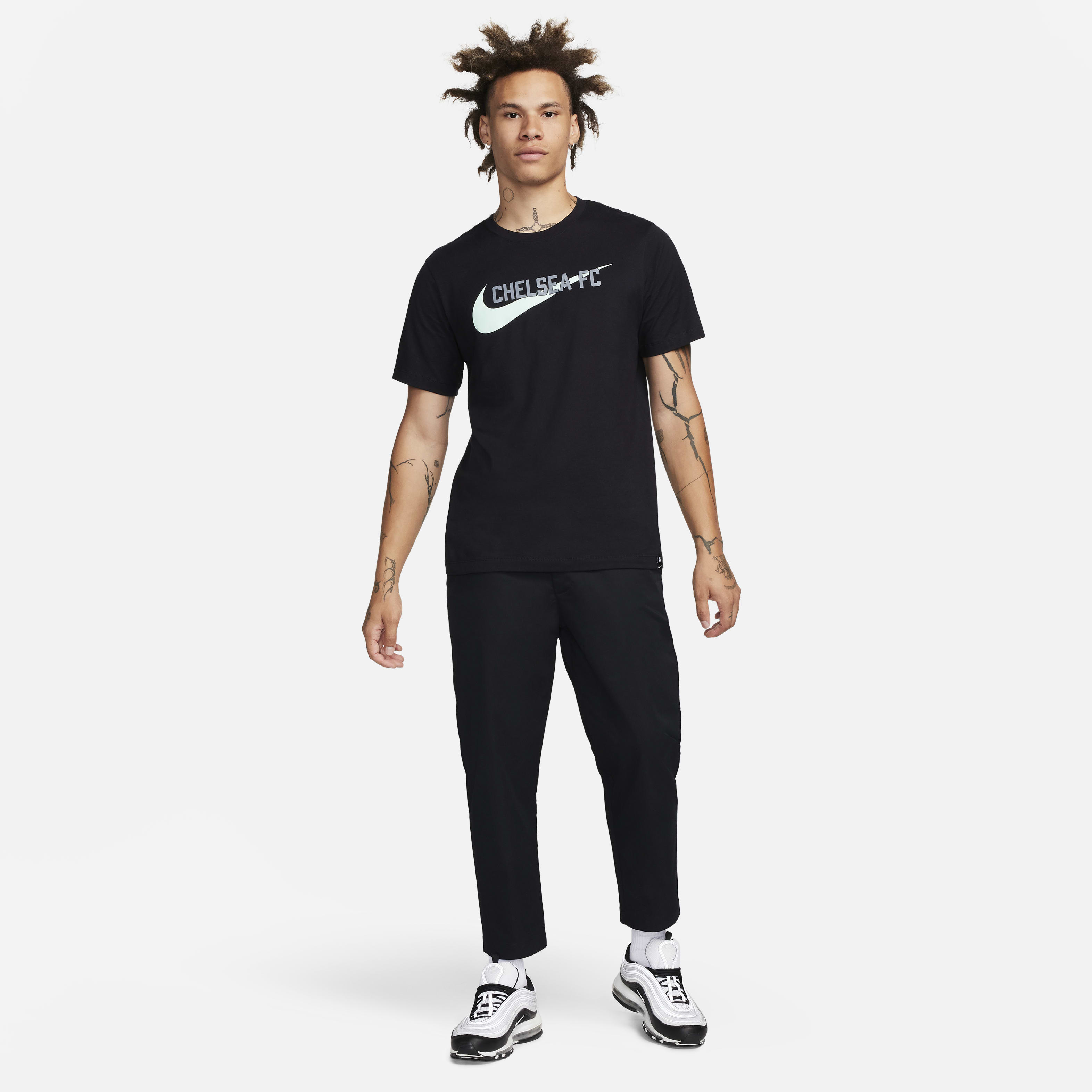 Chelsea FC Swoosh Men's Nike T-Shirt