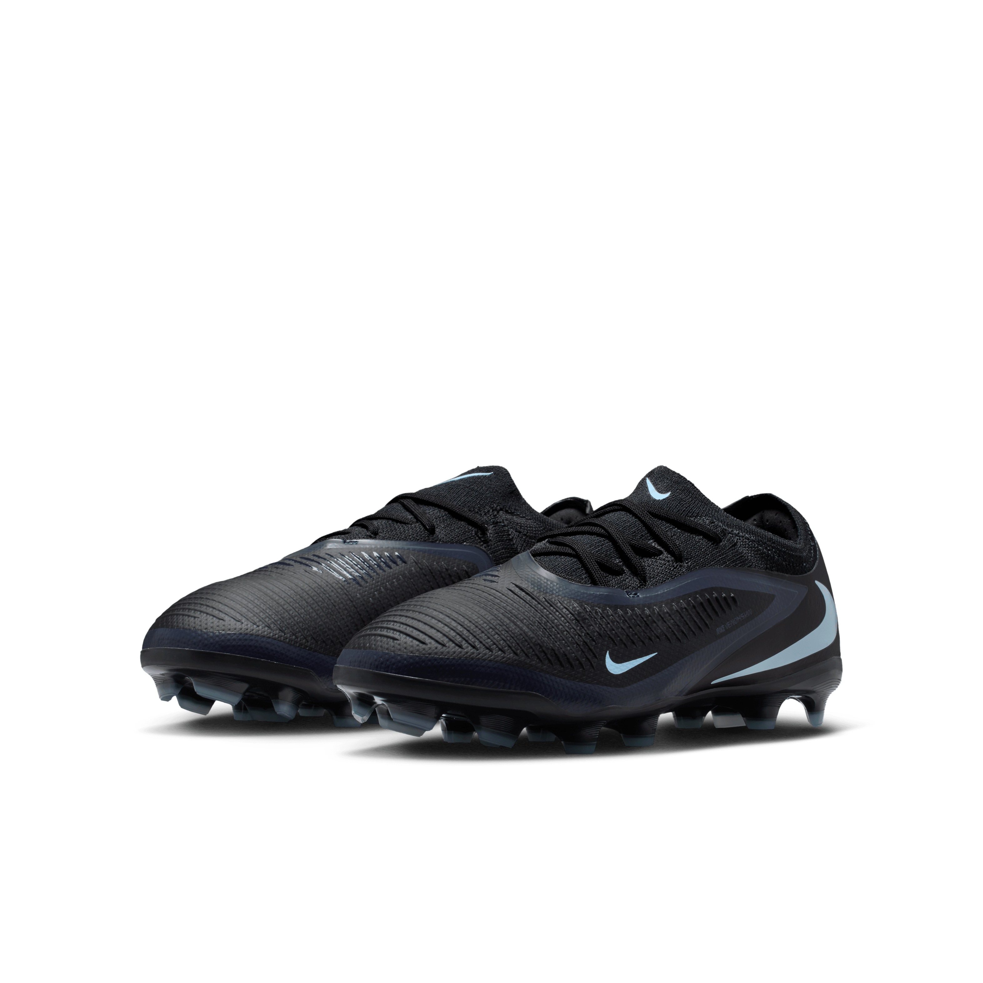 Nike Jr. Phantom 6 Low Pro Multi-Ground Soccer Cleats