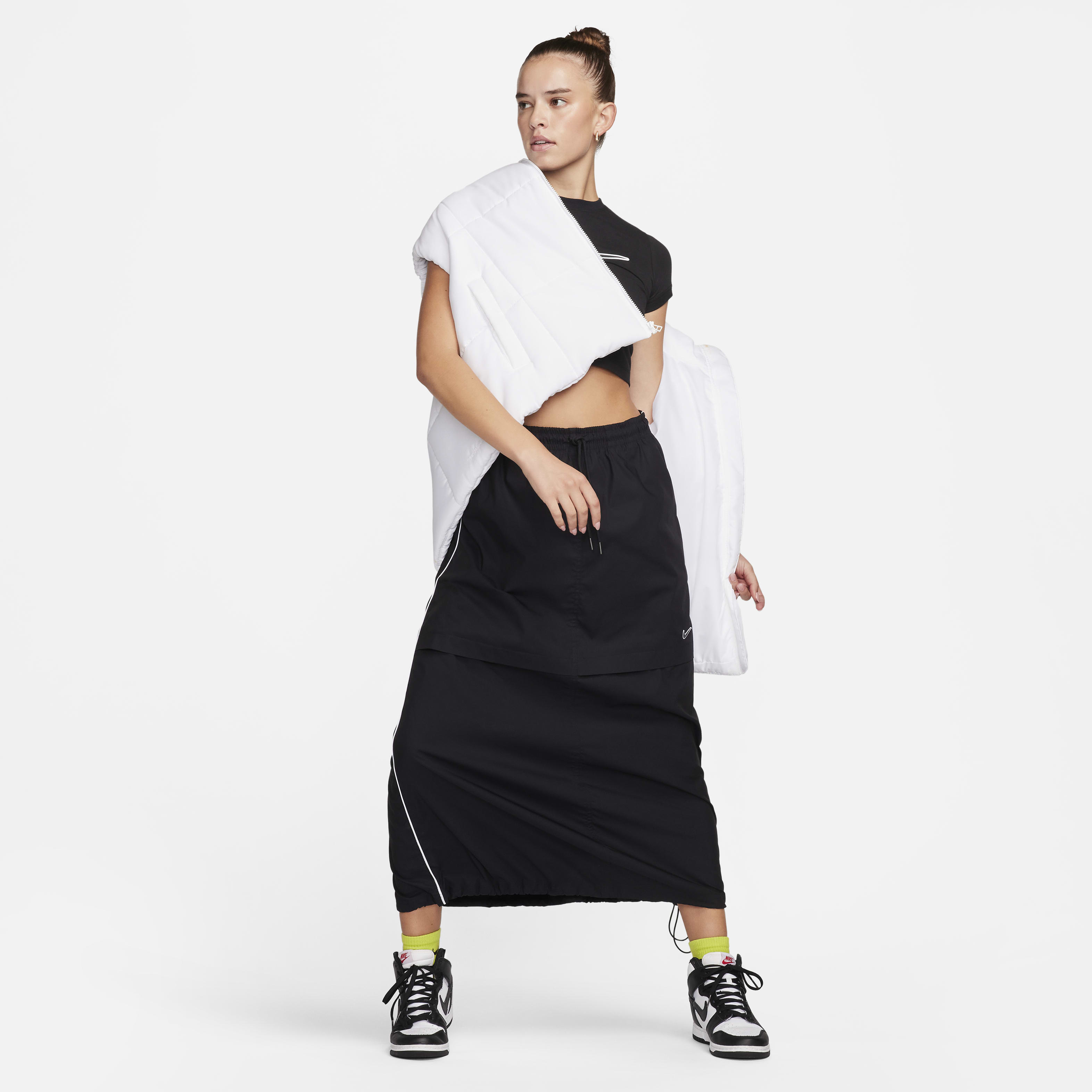 Nike Sportswear Women's Cropped T-Shirt