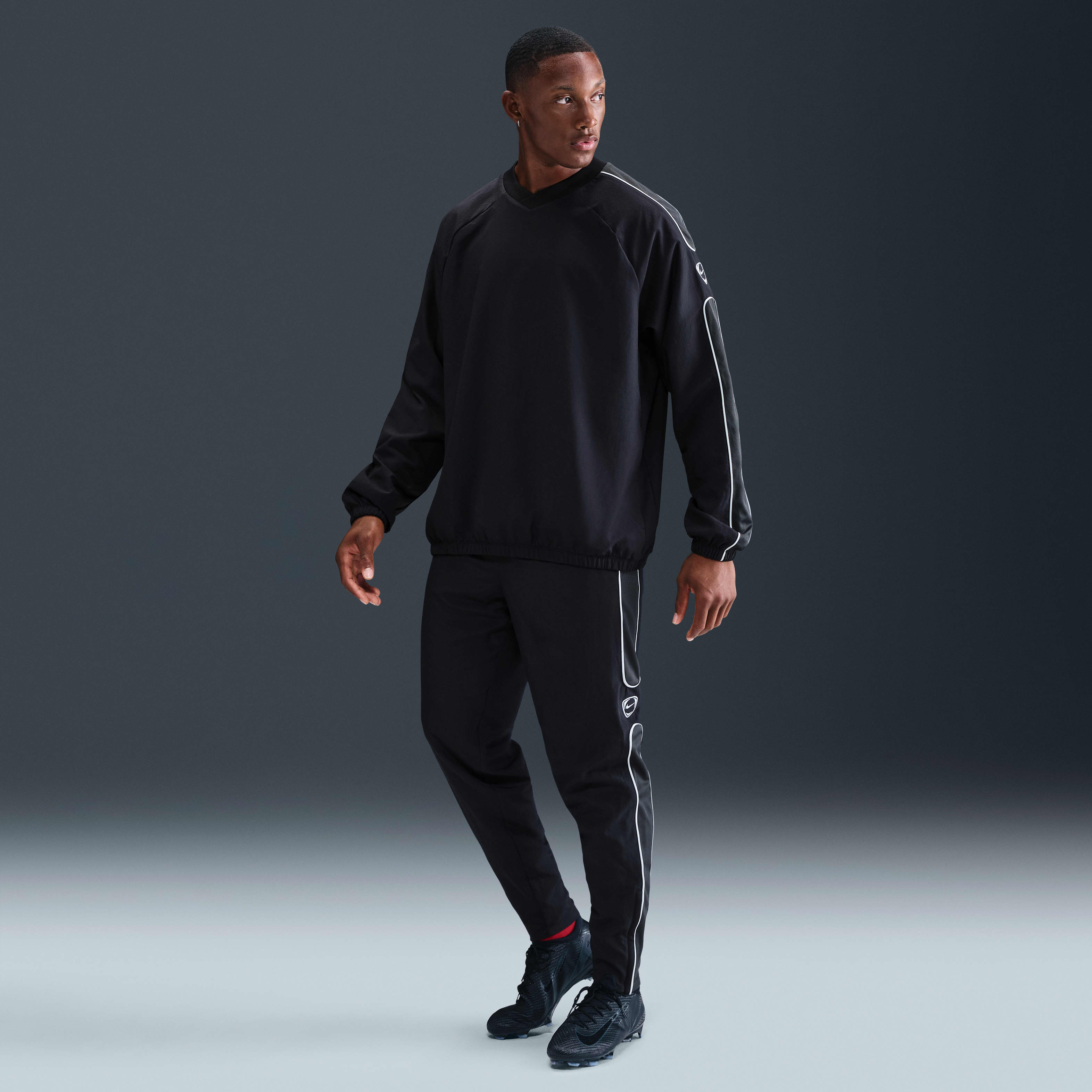 Nike Academy+ Men's Dri-FIT Soccer Shell Top