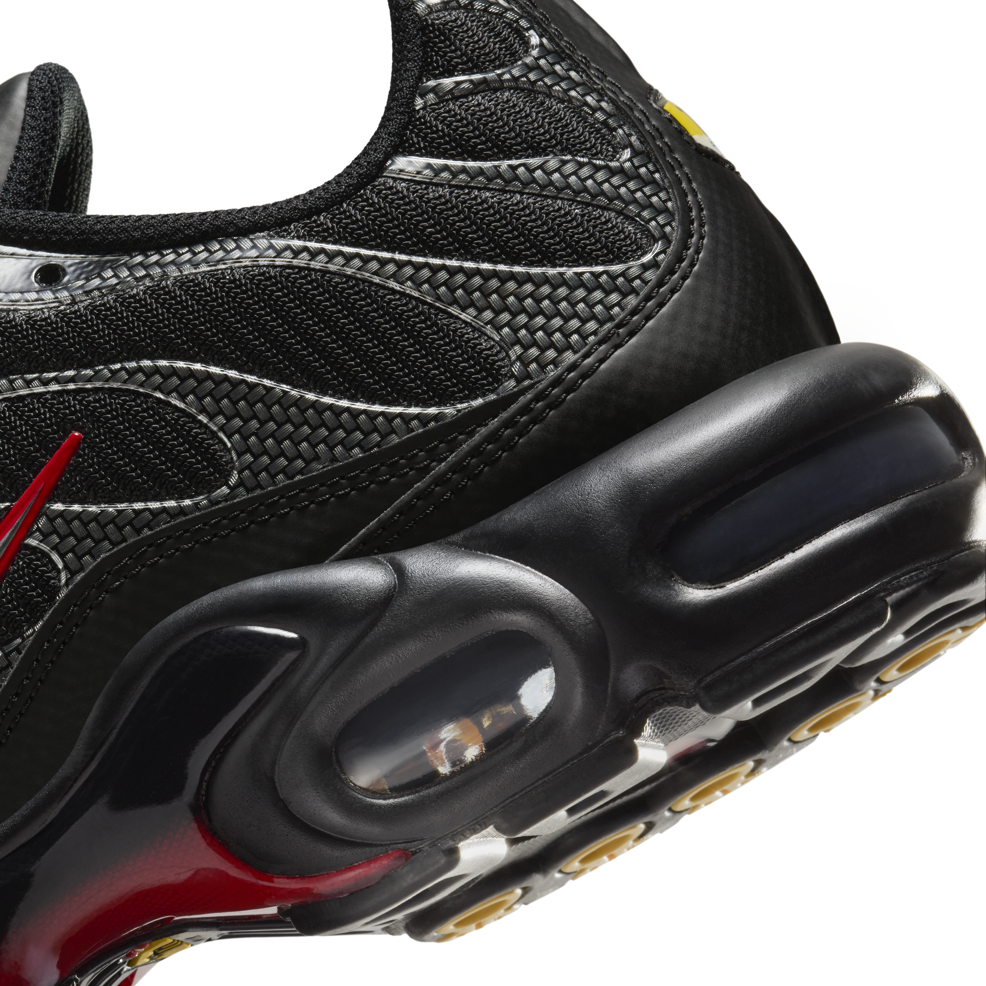nike air max plus diablo red