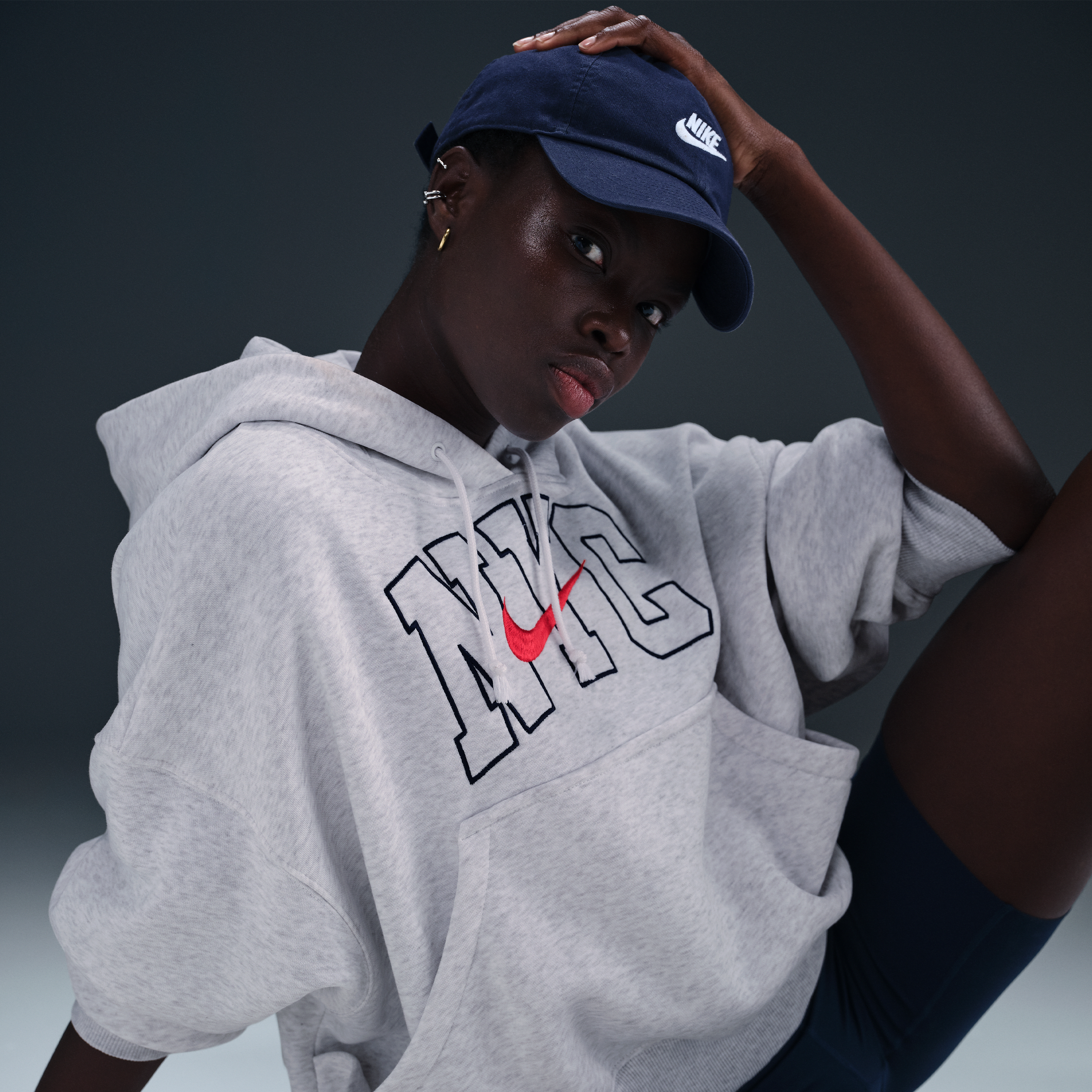 Nike Sportswear Phoenix Fleece Women's Over-Oversized Hoodie