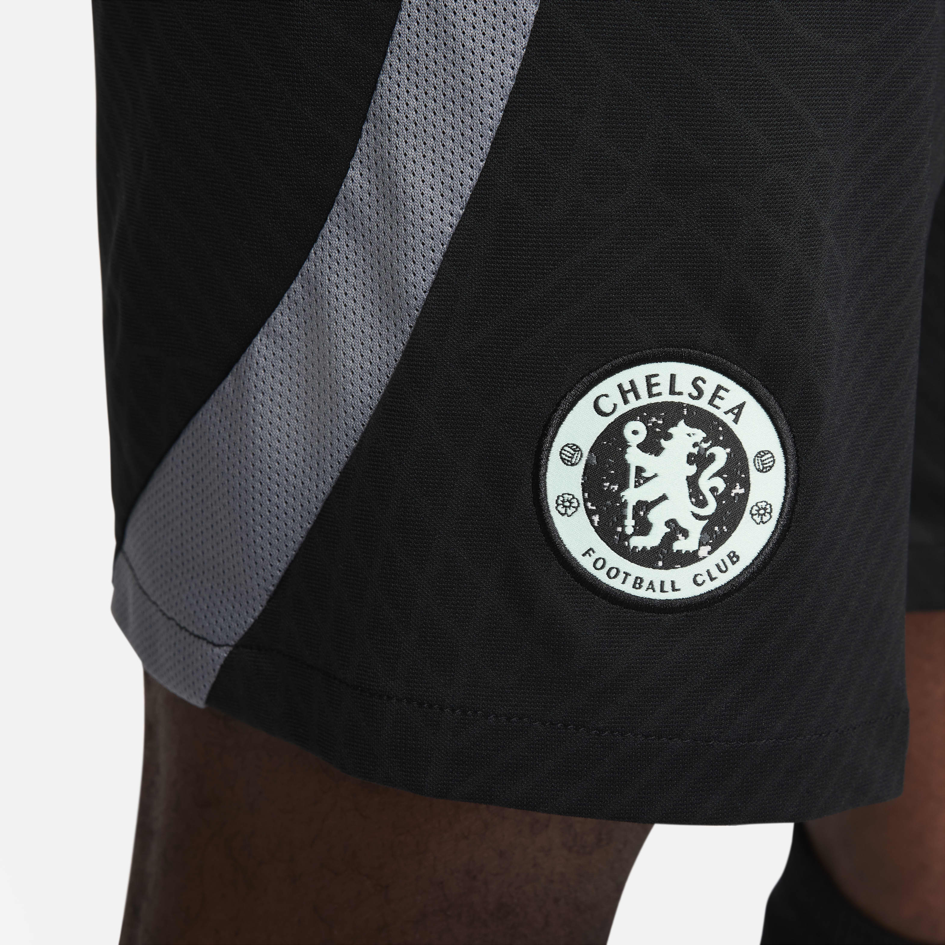 Chelsea FC Strike Third Men's Nike Dri-FIT Soccer Knit Shorts