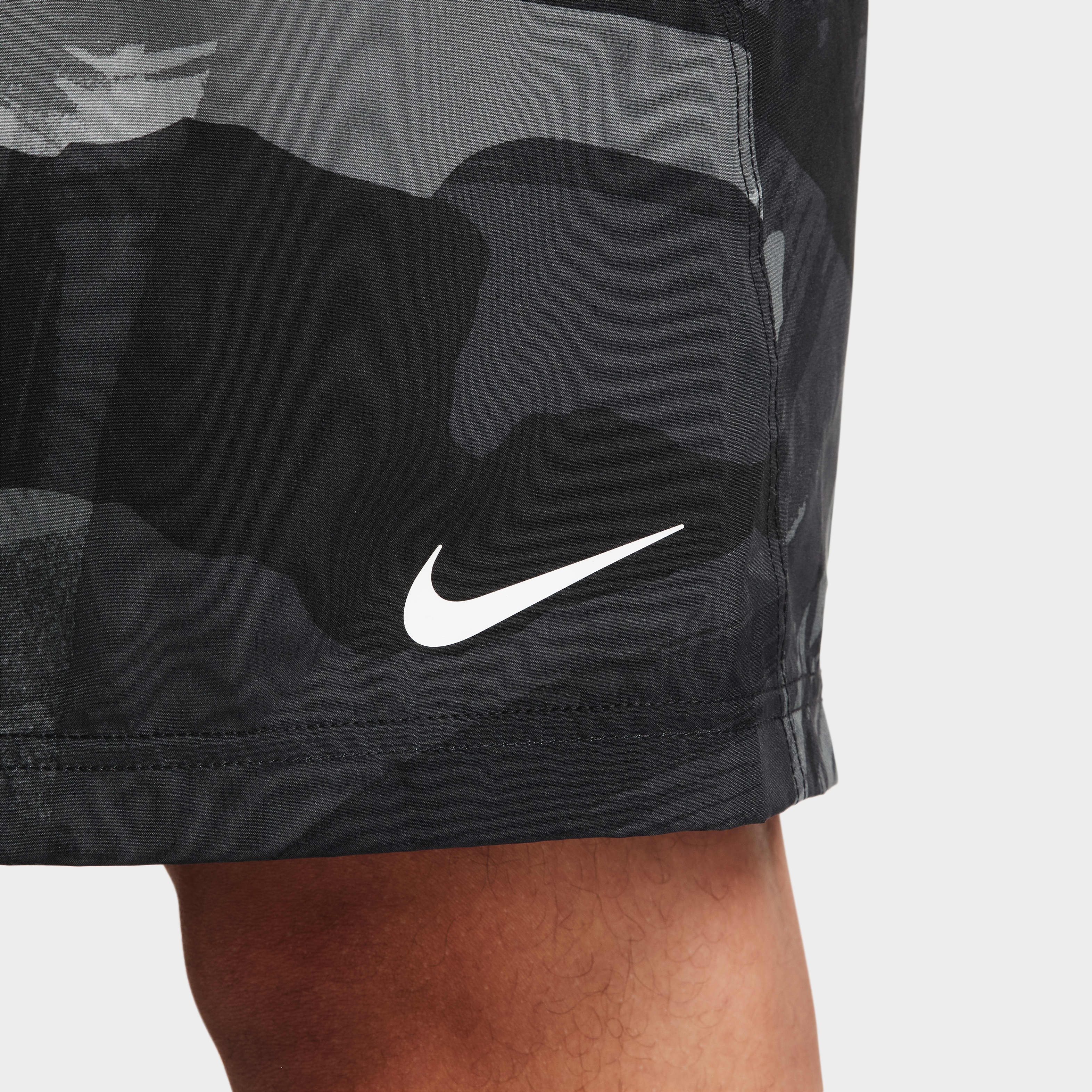 Nike Form Men's Dri-FIT 9" Unlined Versatile Shorts