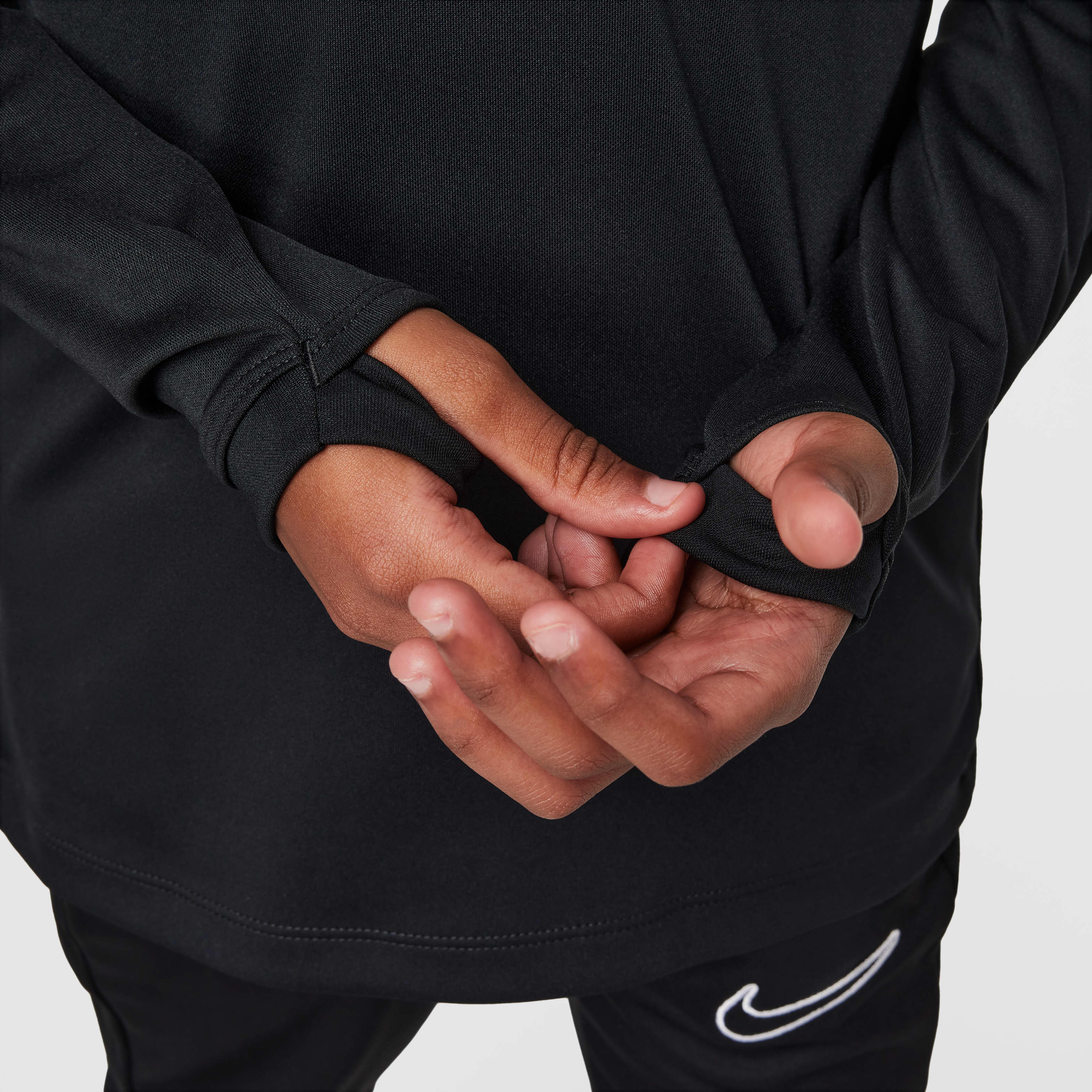 Nike Academy Big Kids' Dri-FIT Long-Sleeve 1/4-Zip Soccer Drill Top