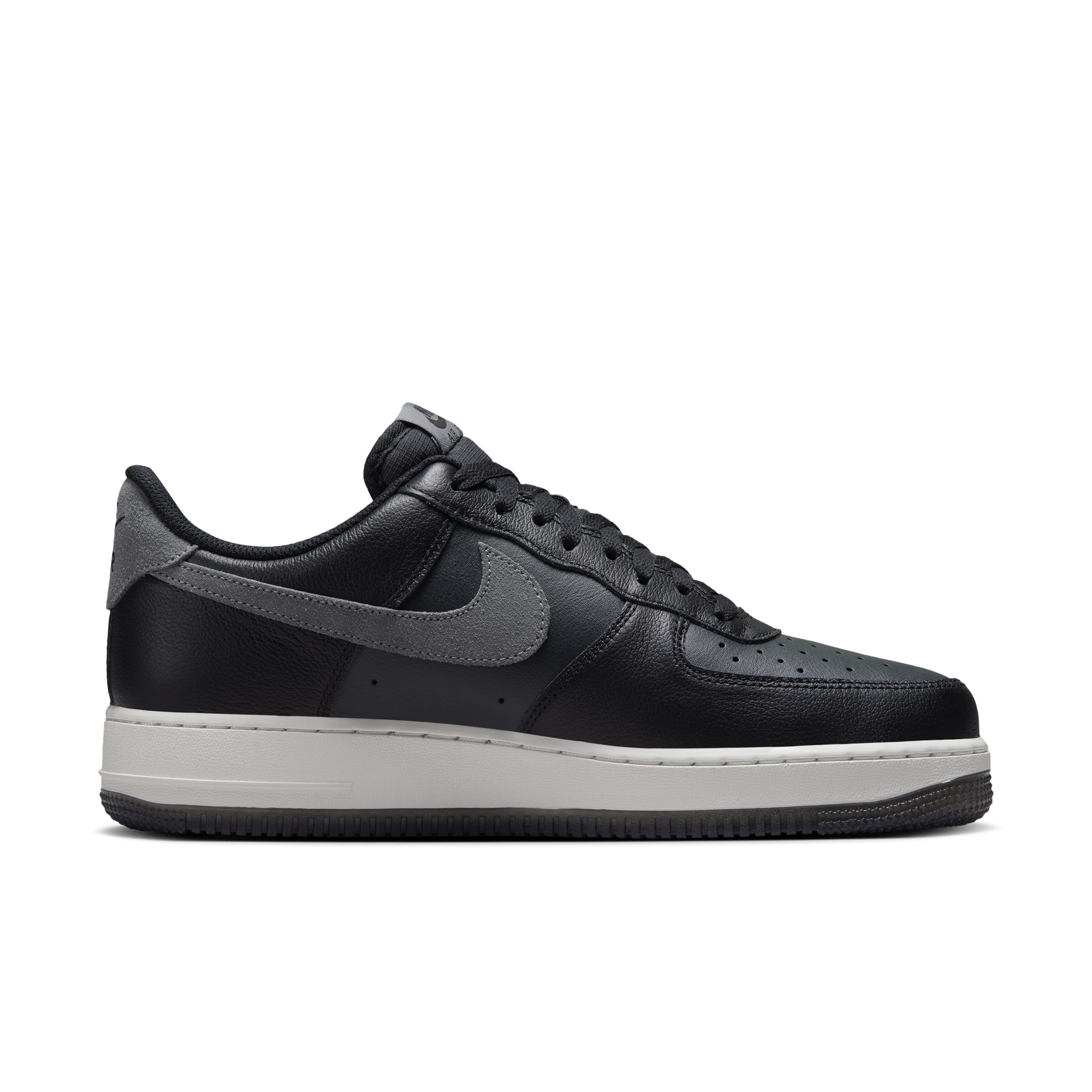 Nike Air Force 1 '07 LV8 Men's Shoes