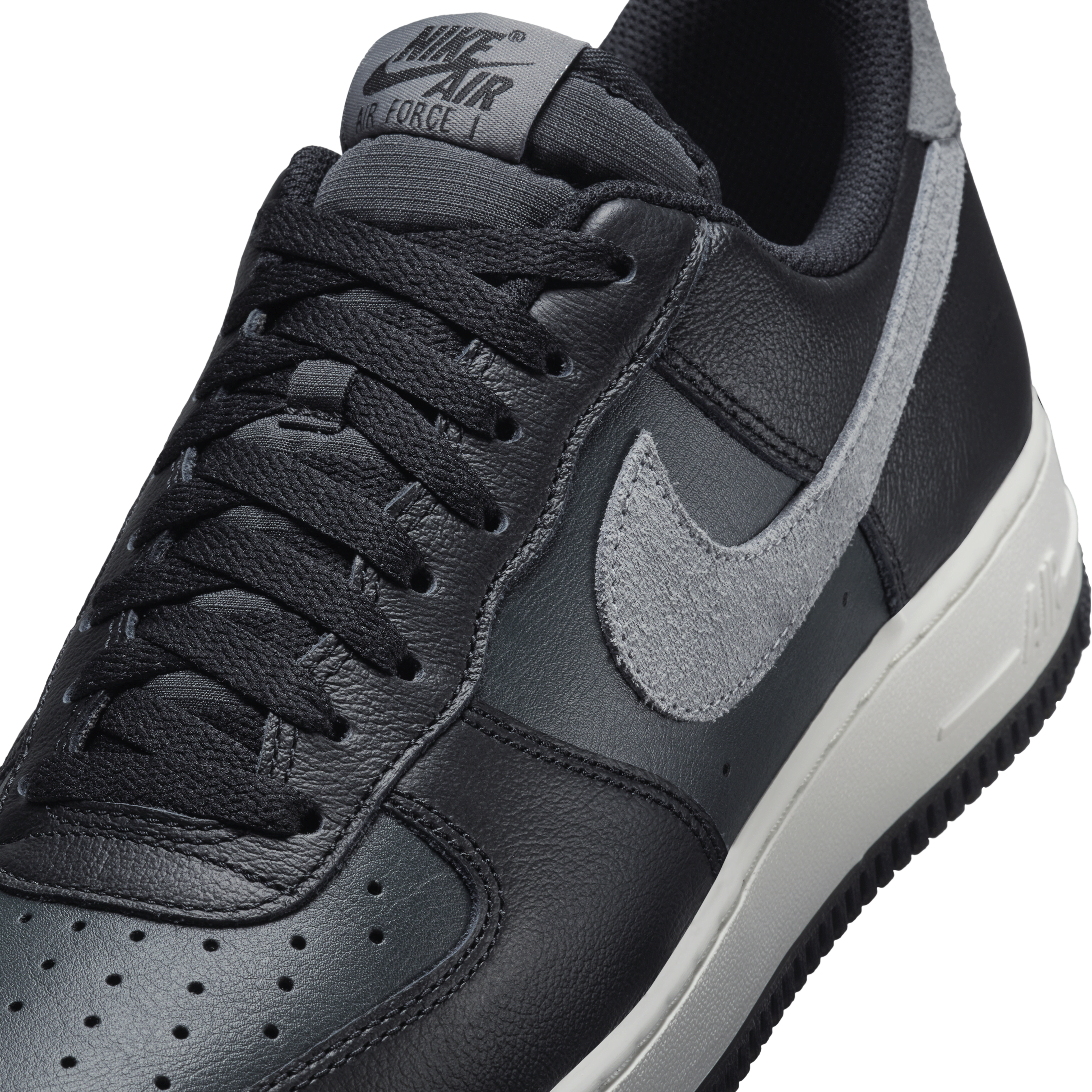 Nike Air Force 1 '07 LV8 Men's Shoes