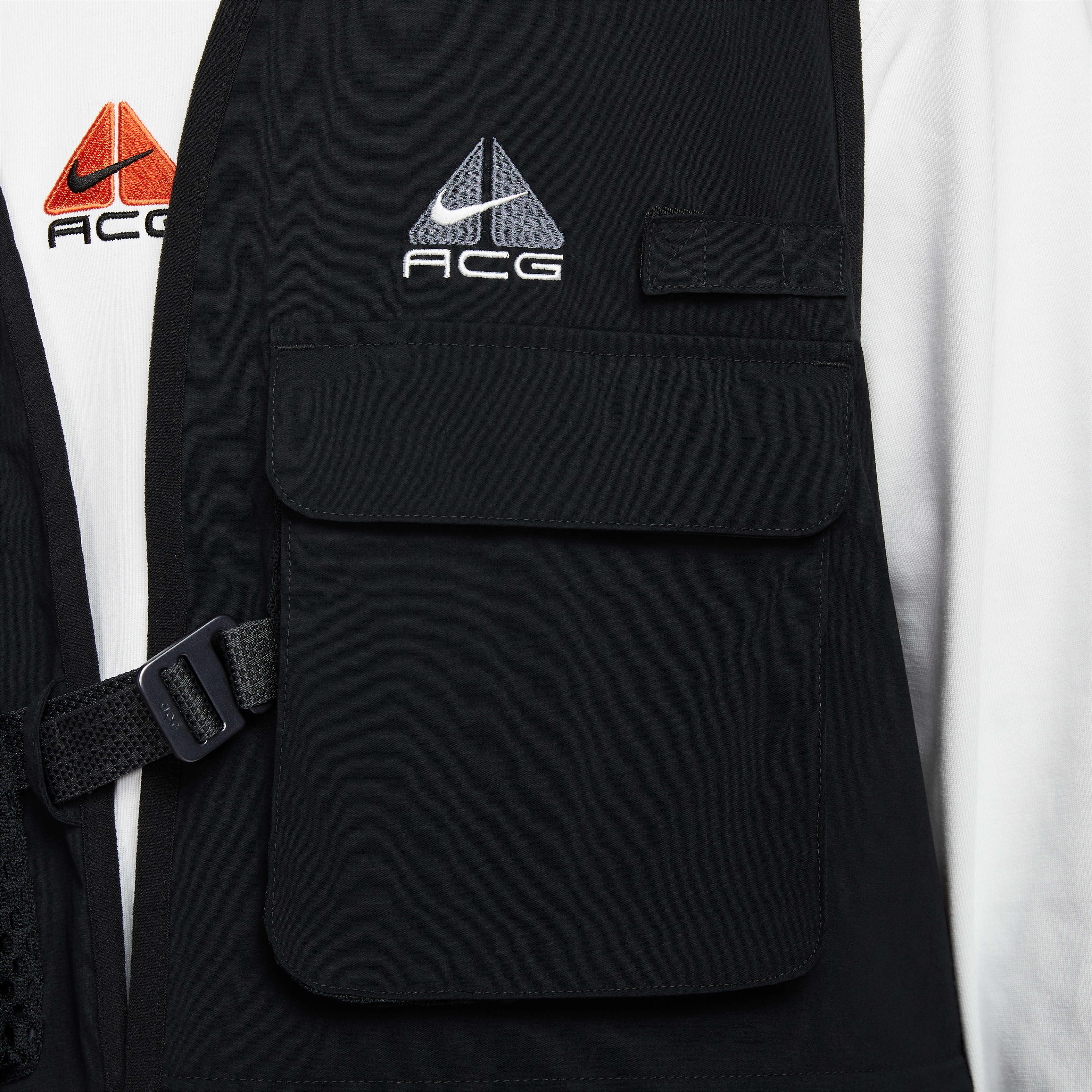 Nike ACG "Black Iguana" Vest