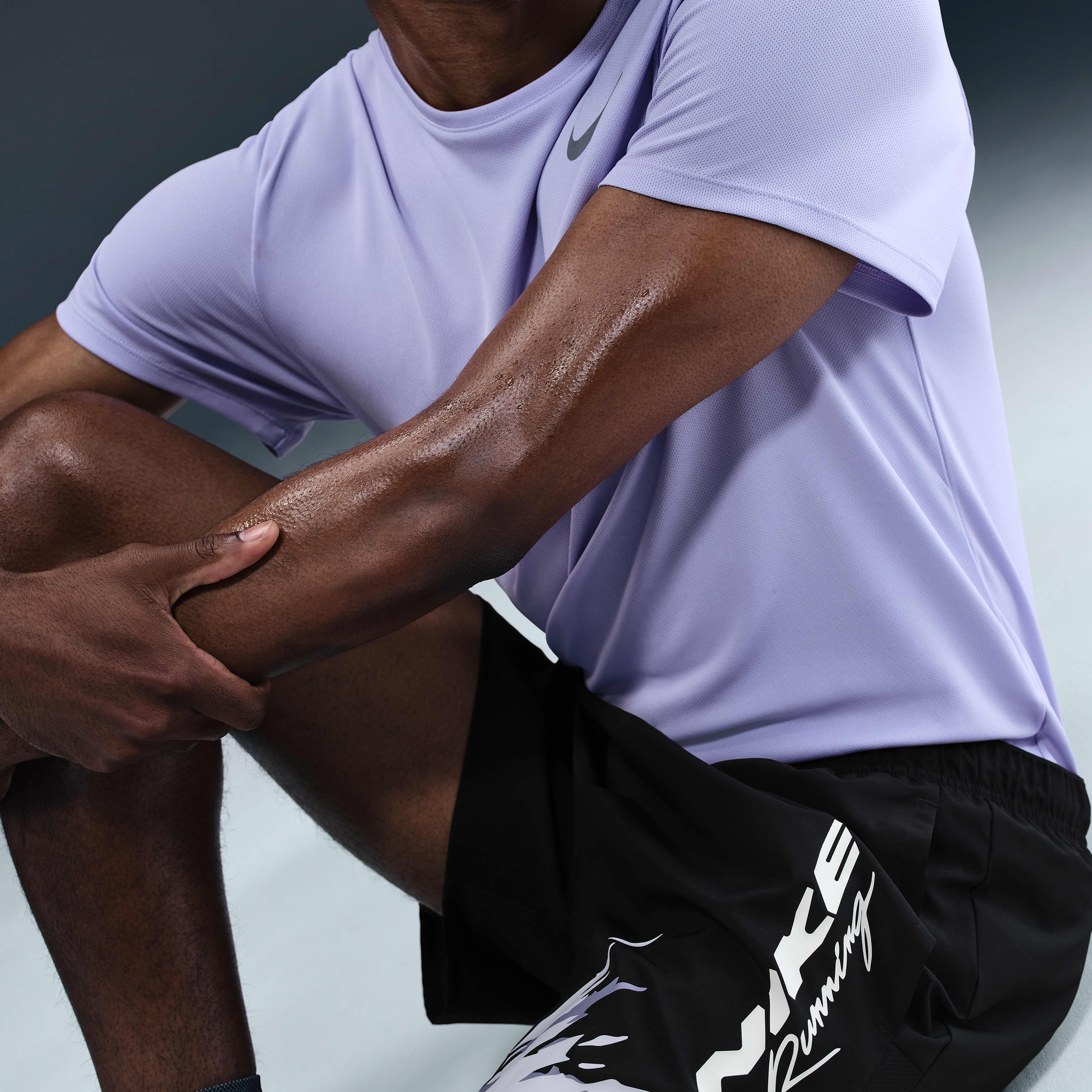 Nike Challenger Men's Dri-FIT 7" Brief-Lined Running Shorts