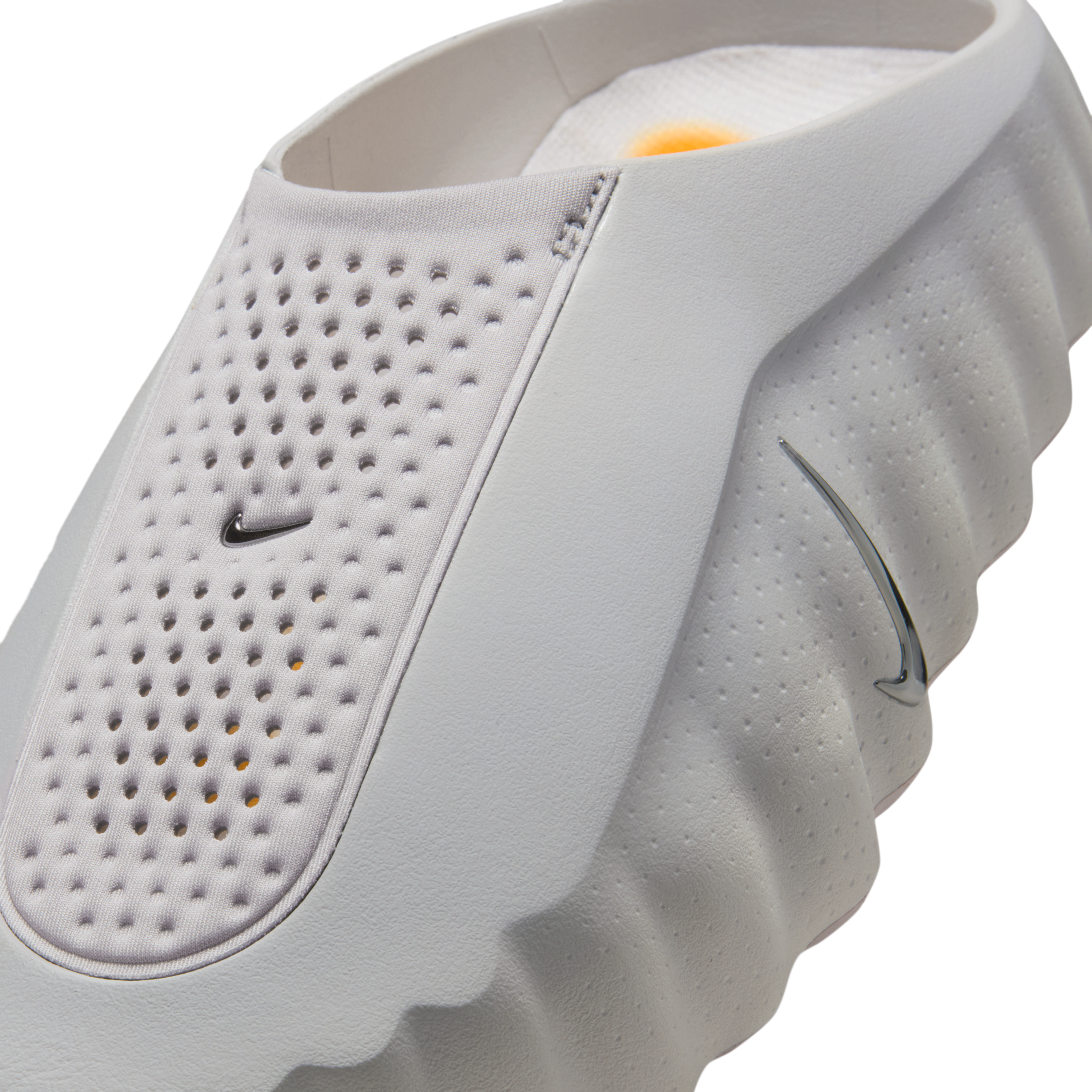 Nike Mind 001 Women's Pregame Mules