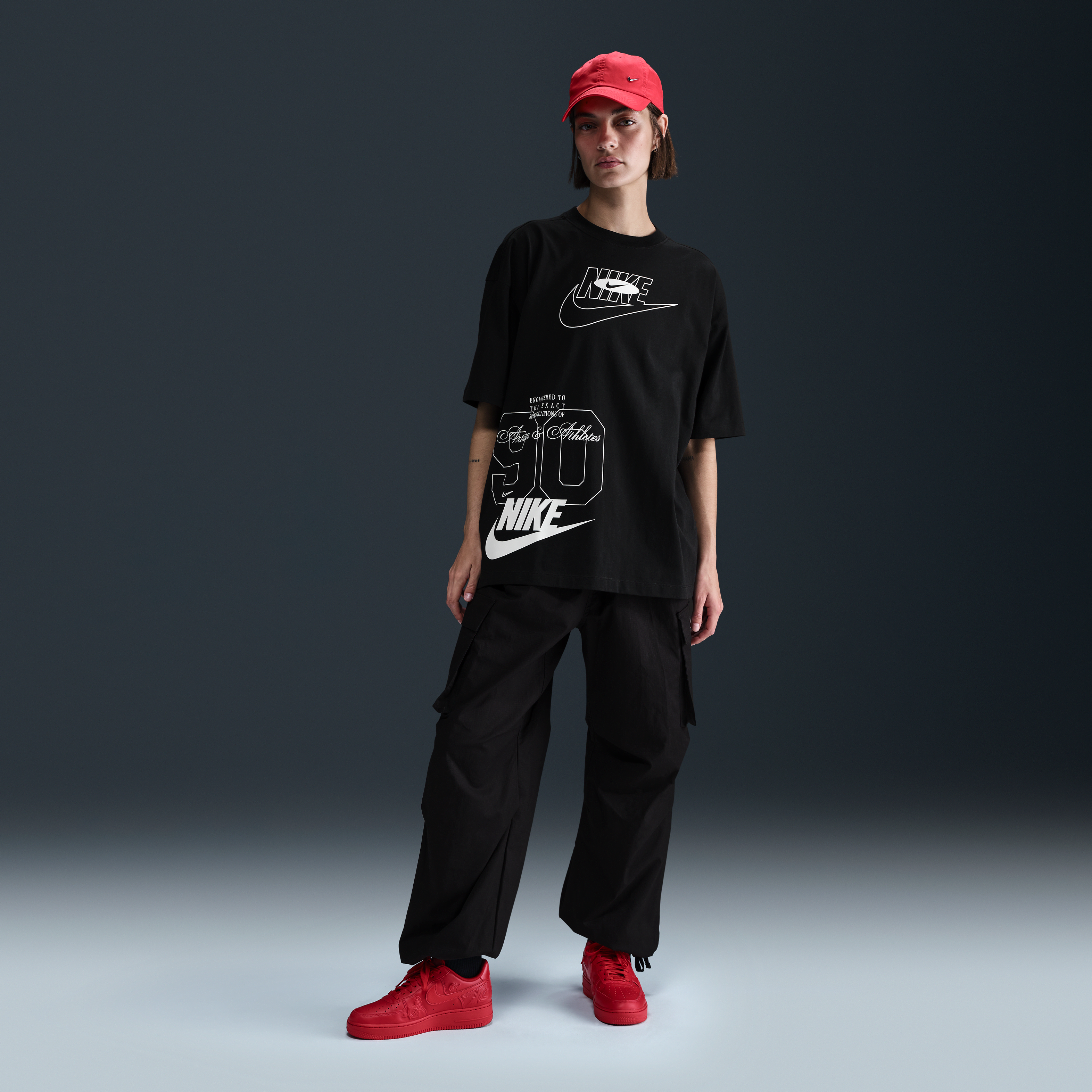 Nike Sportswear Women's Oversized T-Shirt