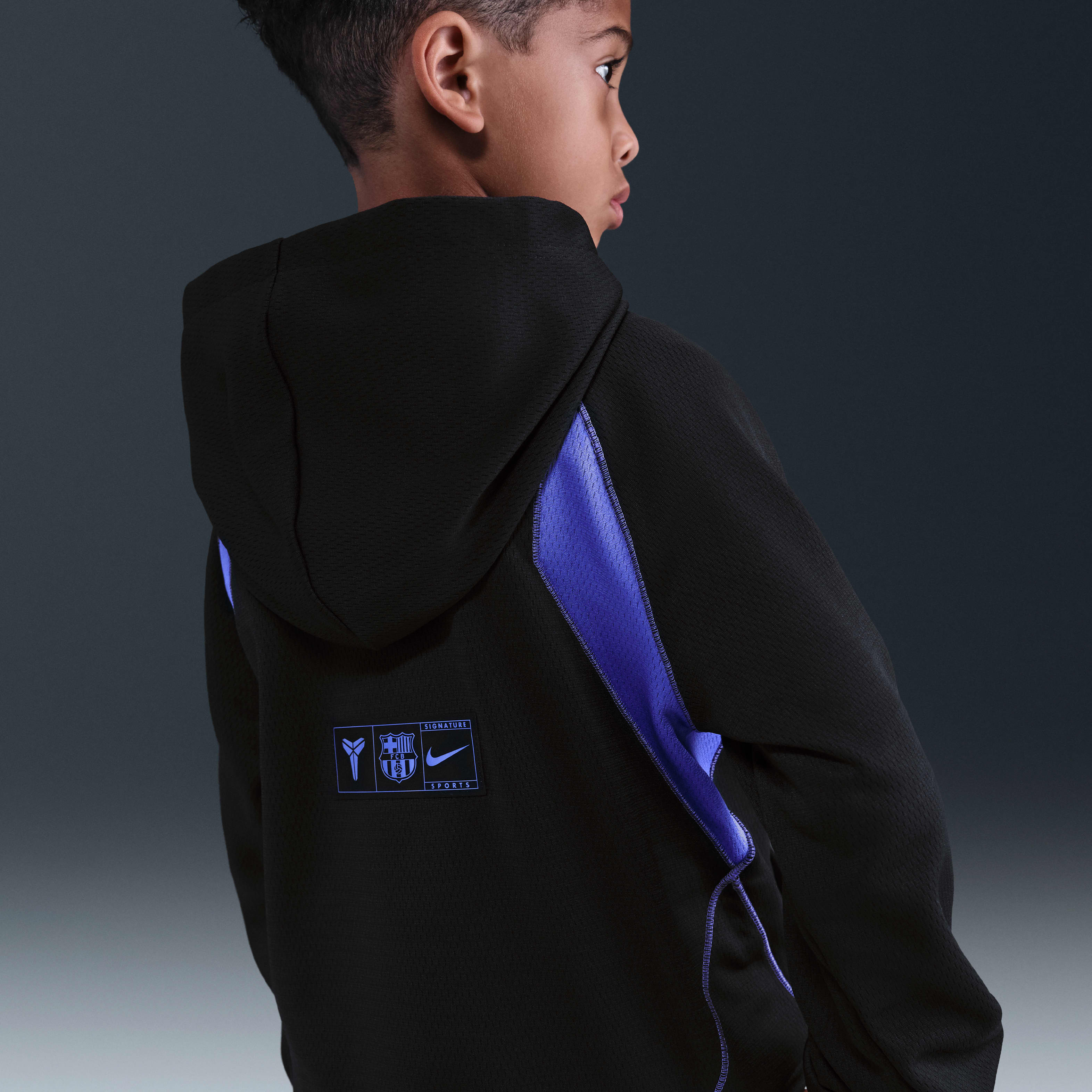 FC Barcelona Away Big Kids' Kobe Therma-FIT Soccer Pullover Hoodie