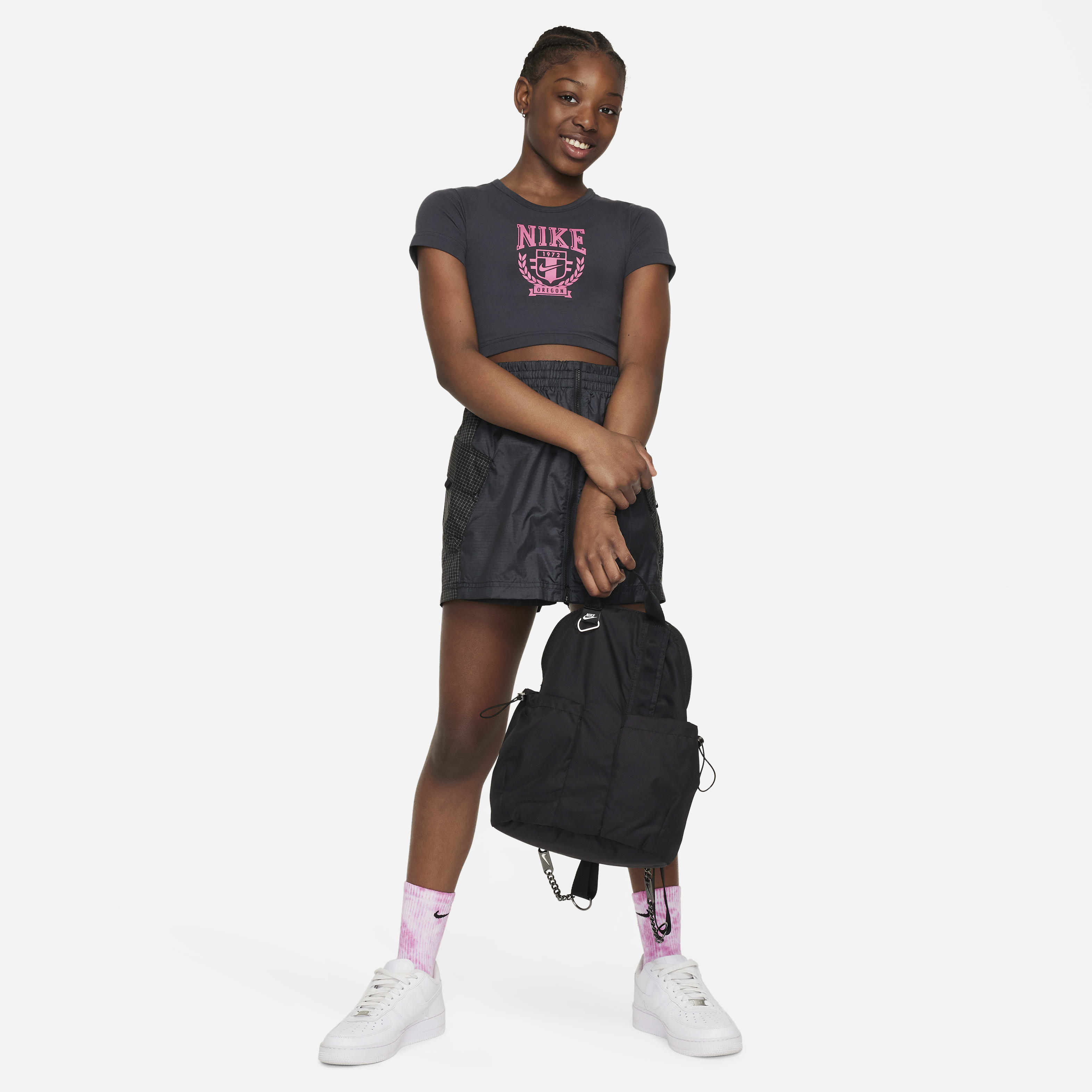 Nike Sportswear Big Kids (Girls') Graphic T-Shirt