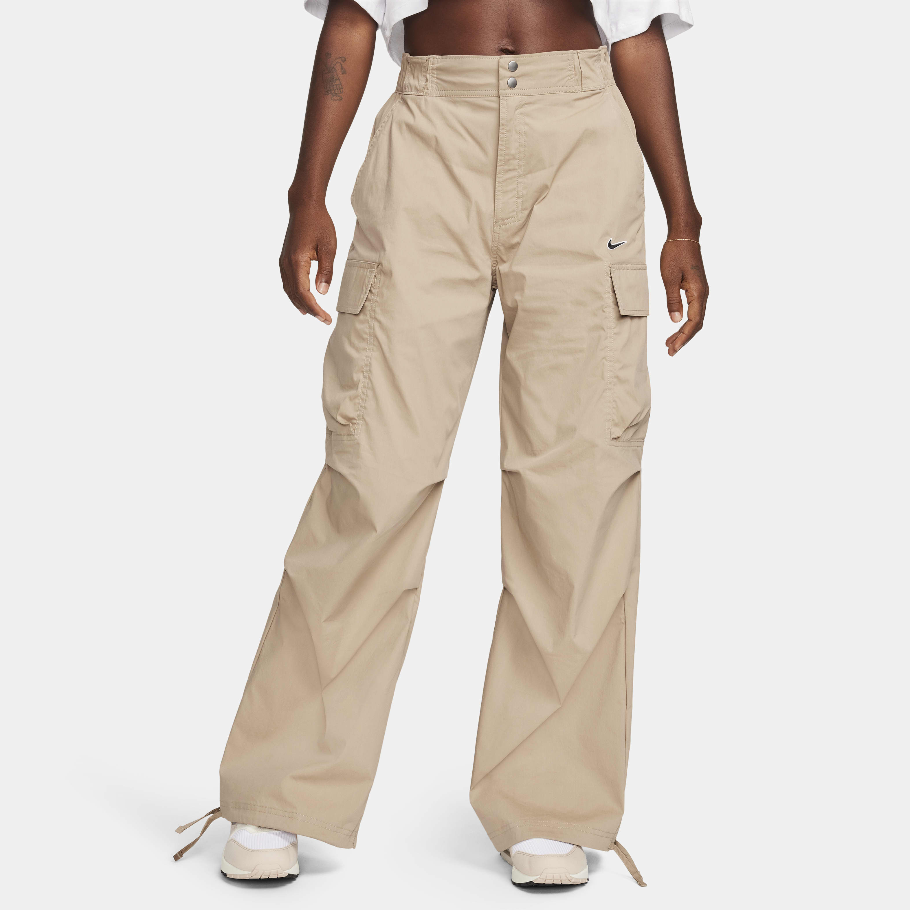 Nike Sportswear Women's High-Waisted Loose Woven Cargo Pants