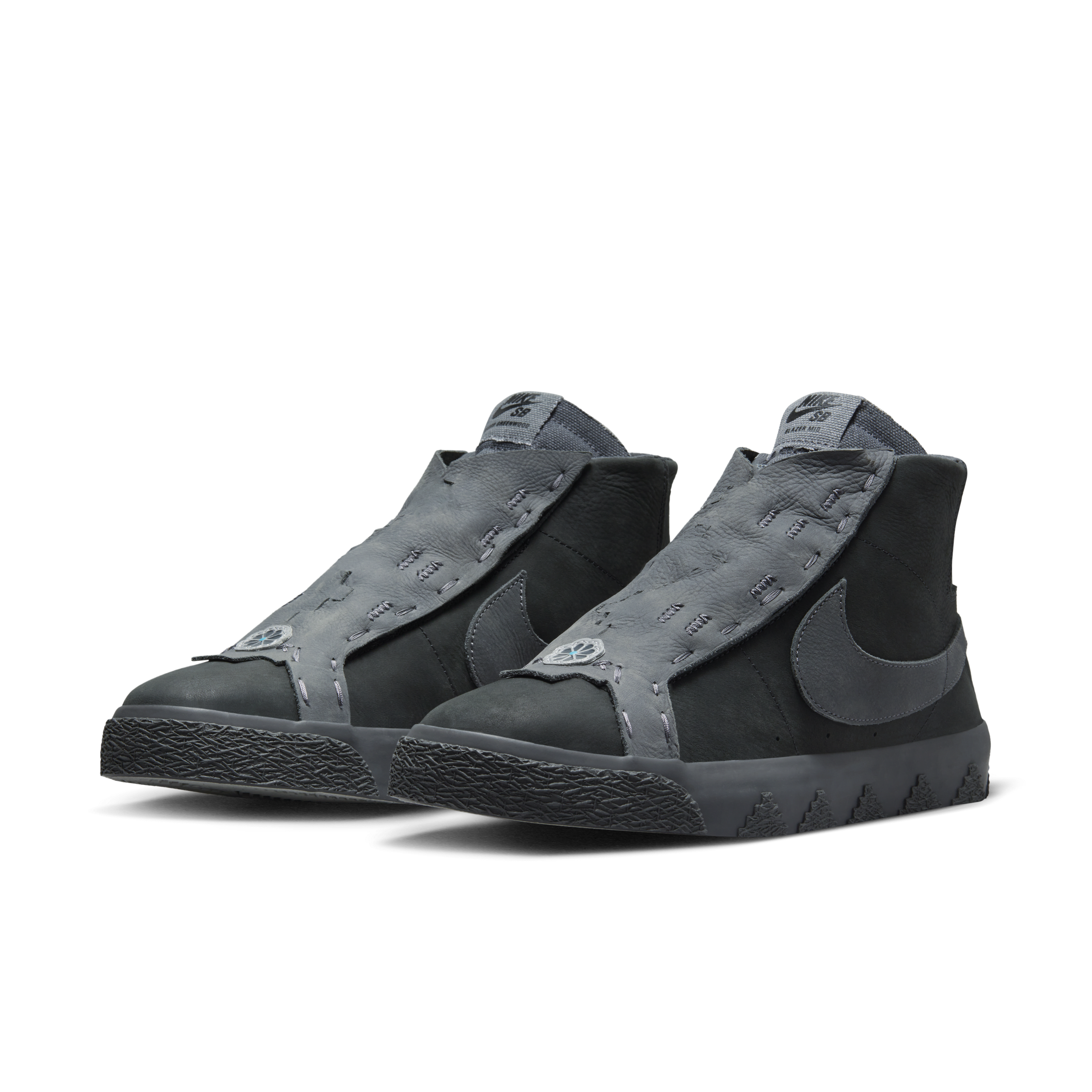 Nike Zoom Blazer Mid Skate Shoes