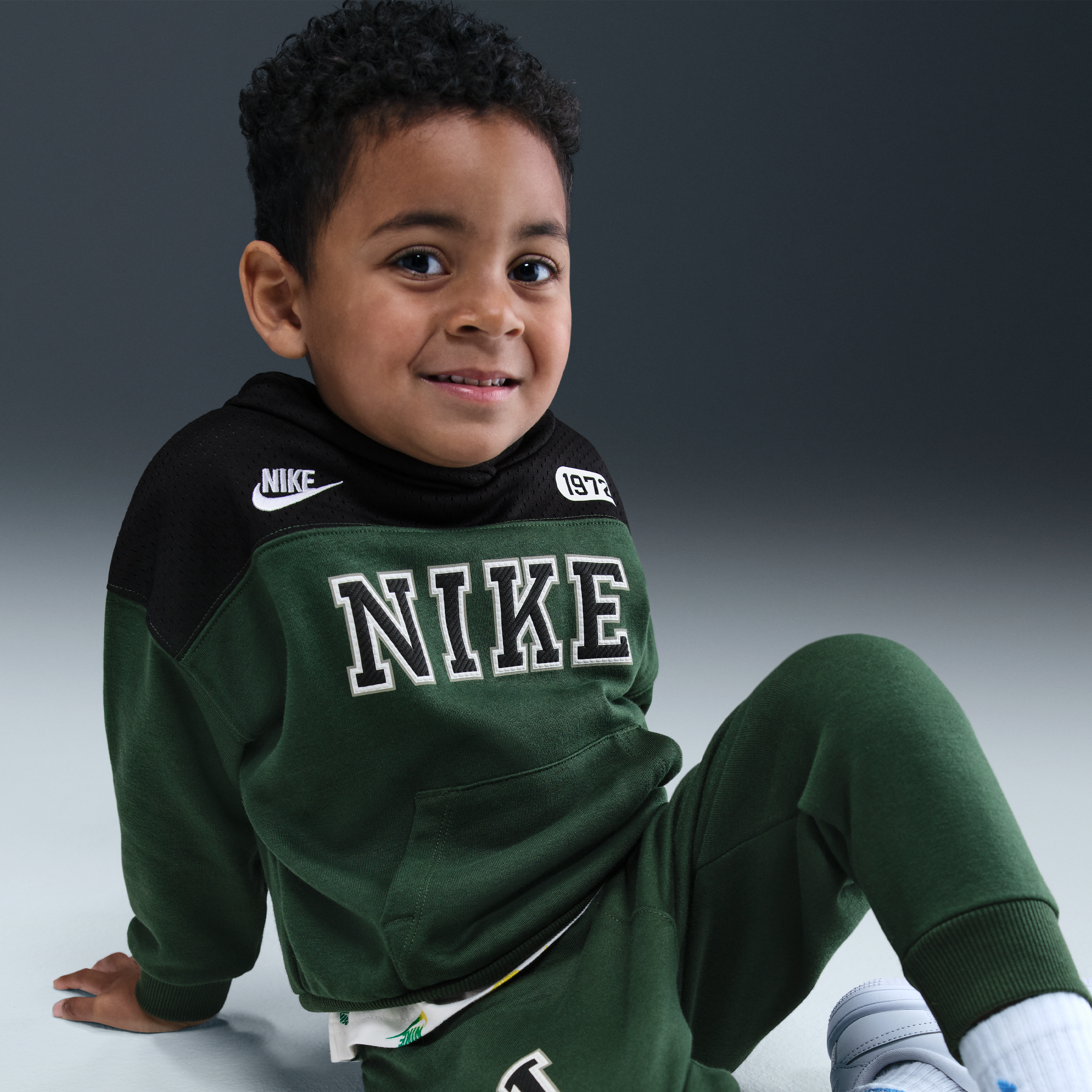 Nike Sportswear Toddler P.E. Blocked Pullover Hoodie and Pants Set