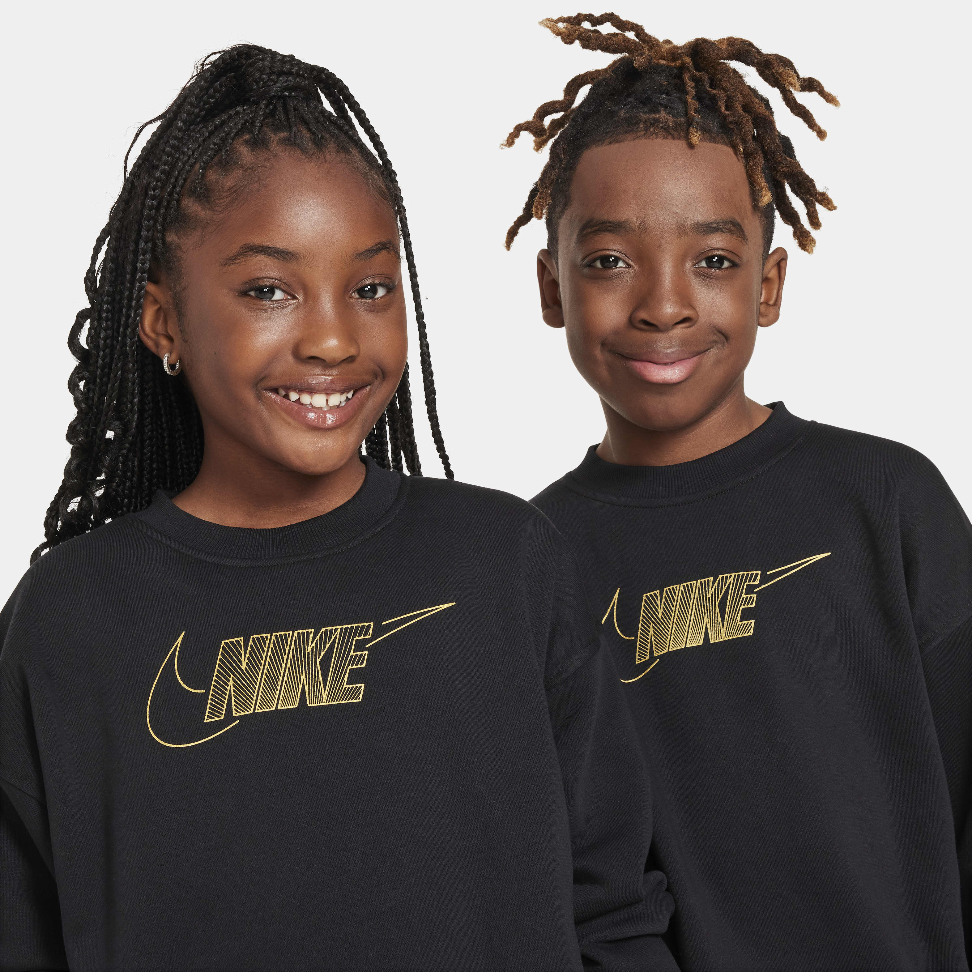 Nike Sportswear Club Fleece Big Kids' (Girls') Crew-Neck Sweatshirt