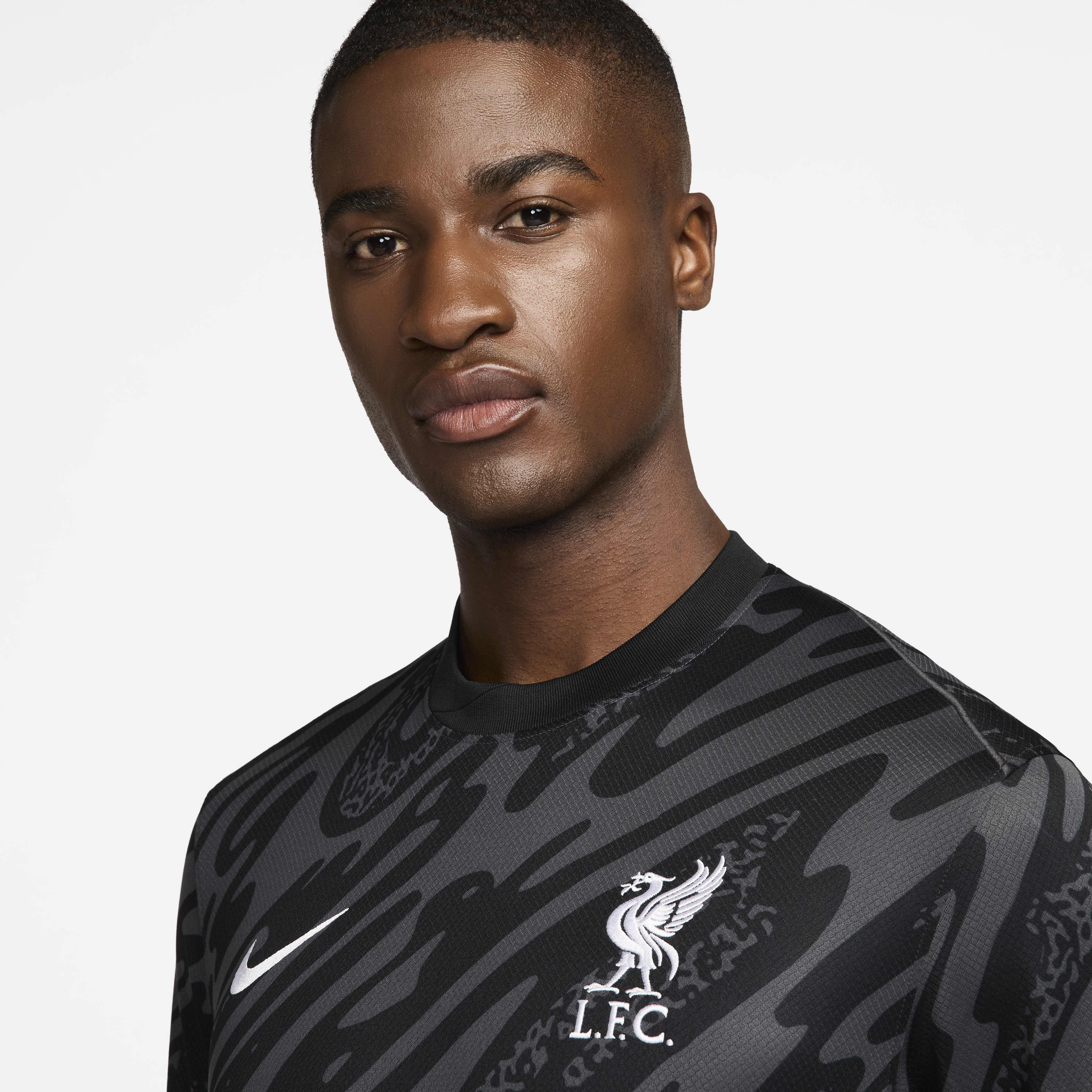 Liverpool FC Stadium Goalkeeper Men's Nike Dri-FIT Soccer Replica Short-Sleeve Jersey