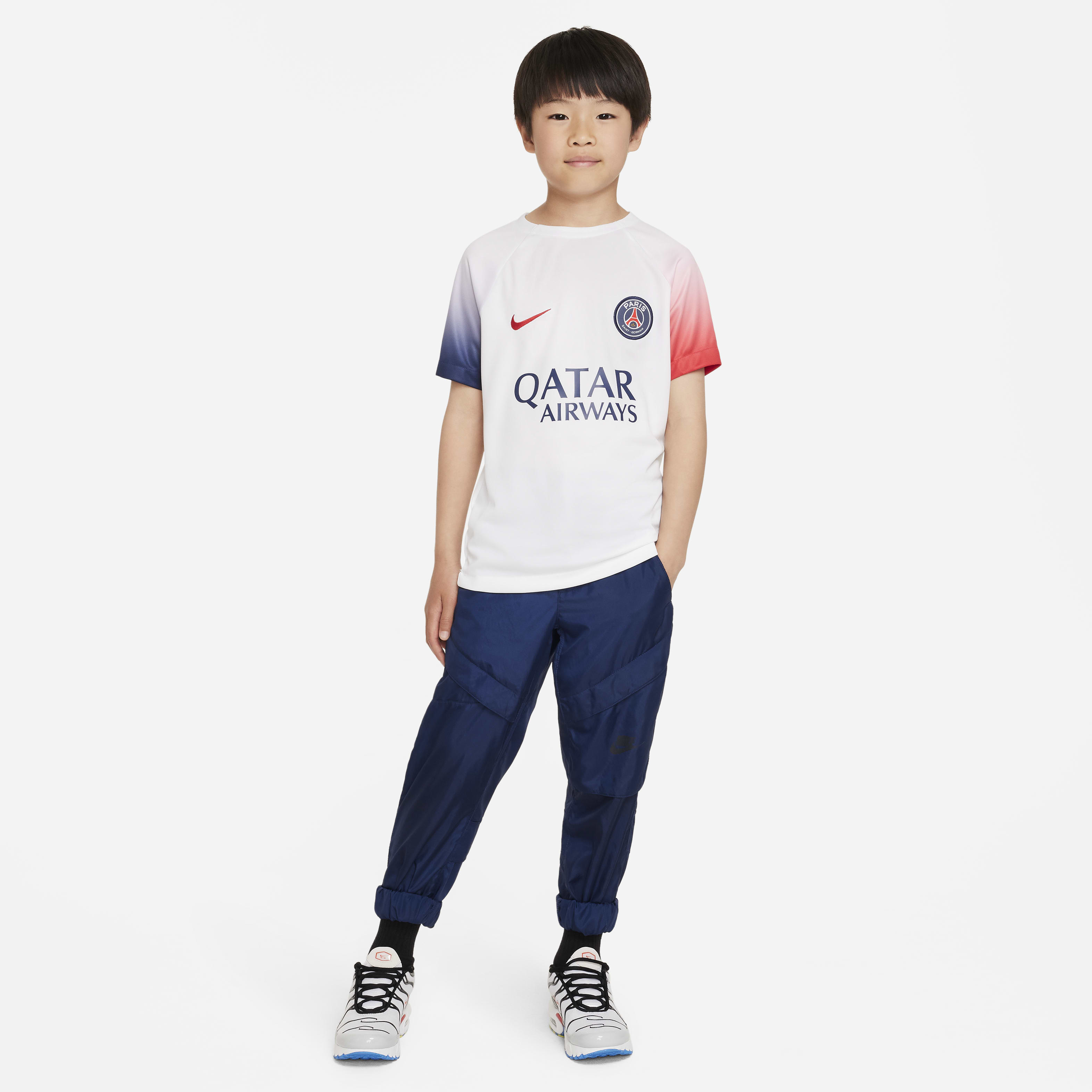 Paris Saint-Germain Academy Pro Away Big Kids' Nike Dri-FIT Pre-Match Soccer Top