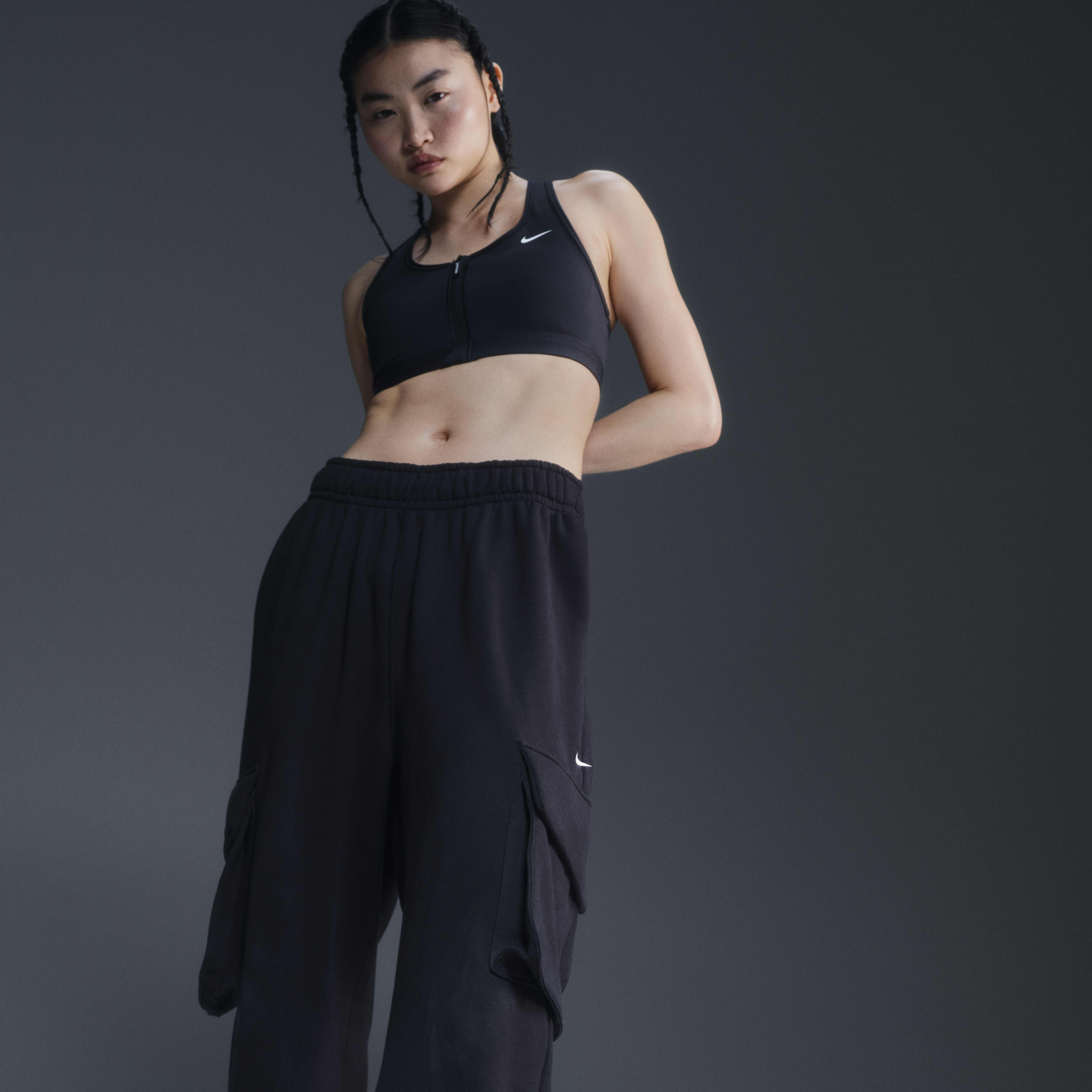 Nike Sportswear Women's Low-Rise Oversized French Terry Open-Hem Pants