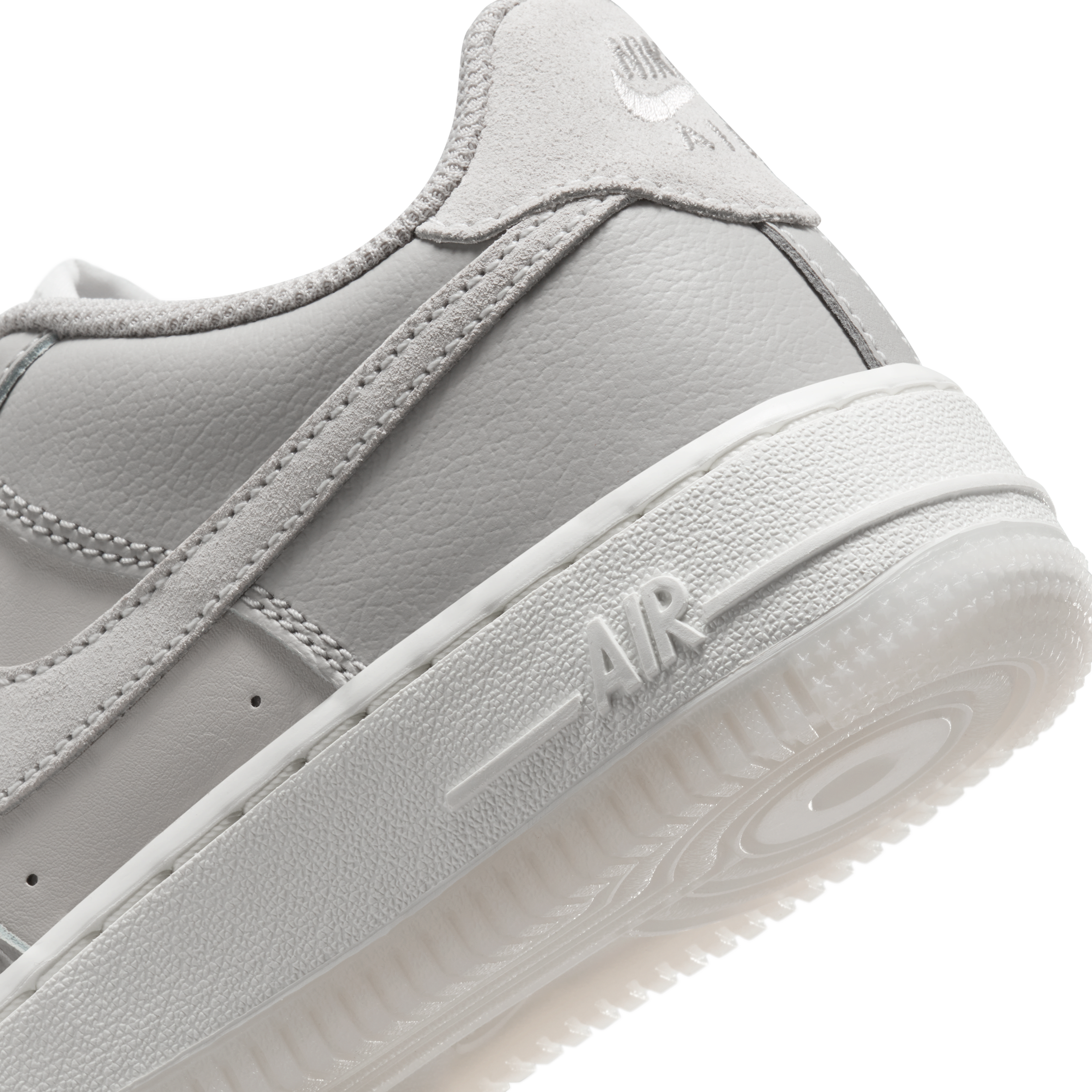 Nike Air Force 1 LV8 Big Kids' Shoes