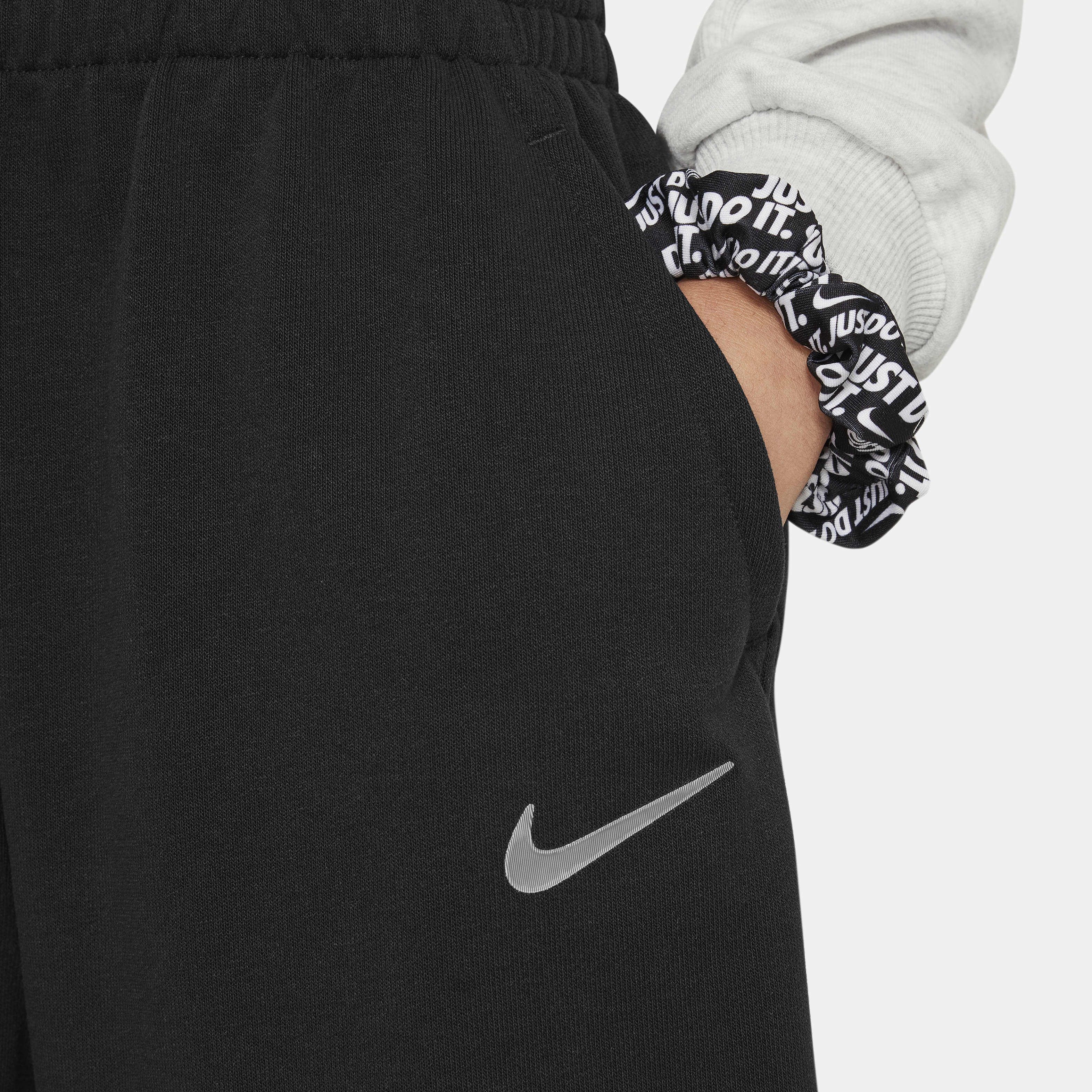 Nike Sportswear Big Kids' (Girls') Dri-FIT Loose Fleece Joggers