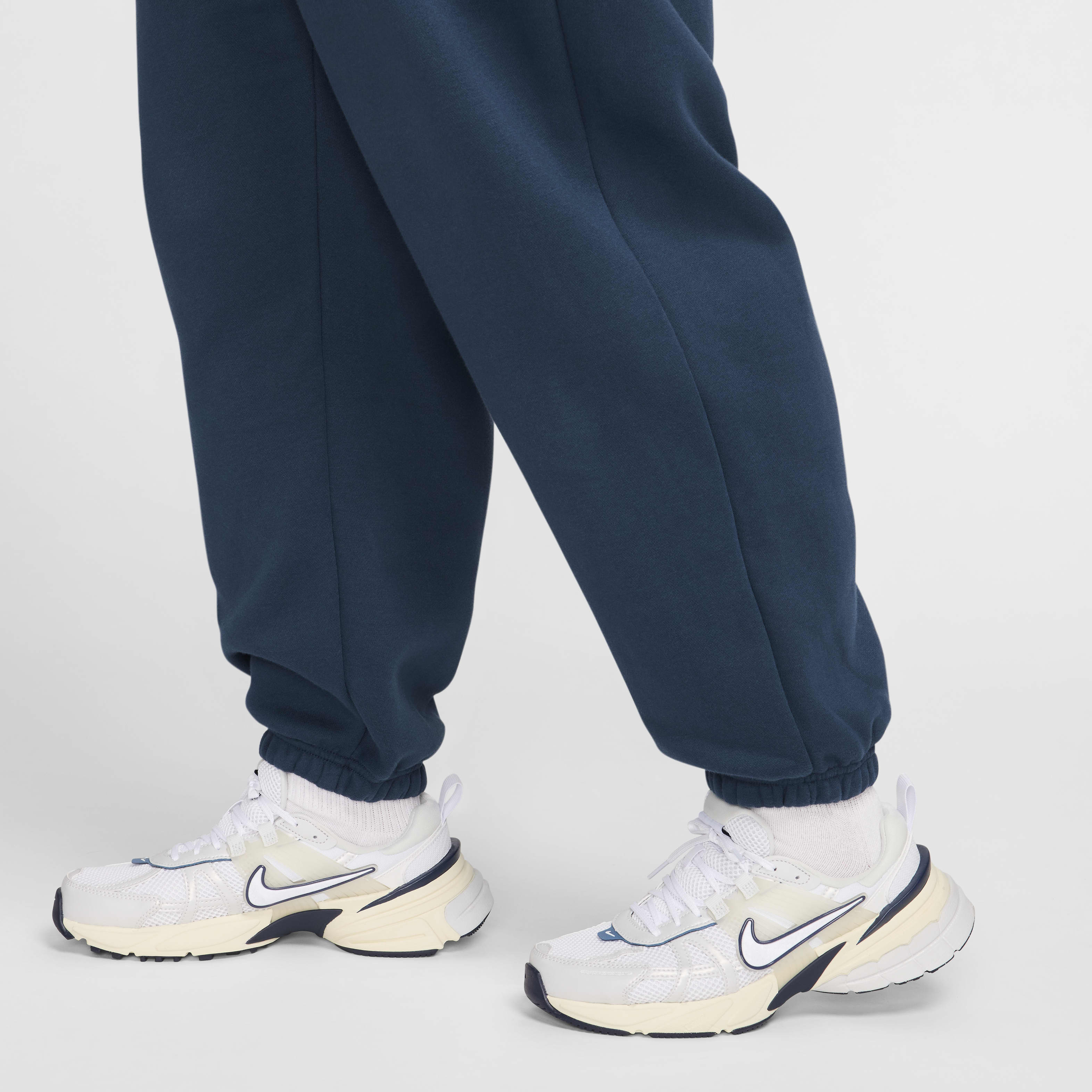 Nike Sportswear Phoenix Fleece Women's High-Waisted Oversized Sweatpants (Plus Size)