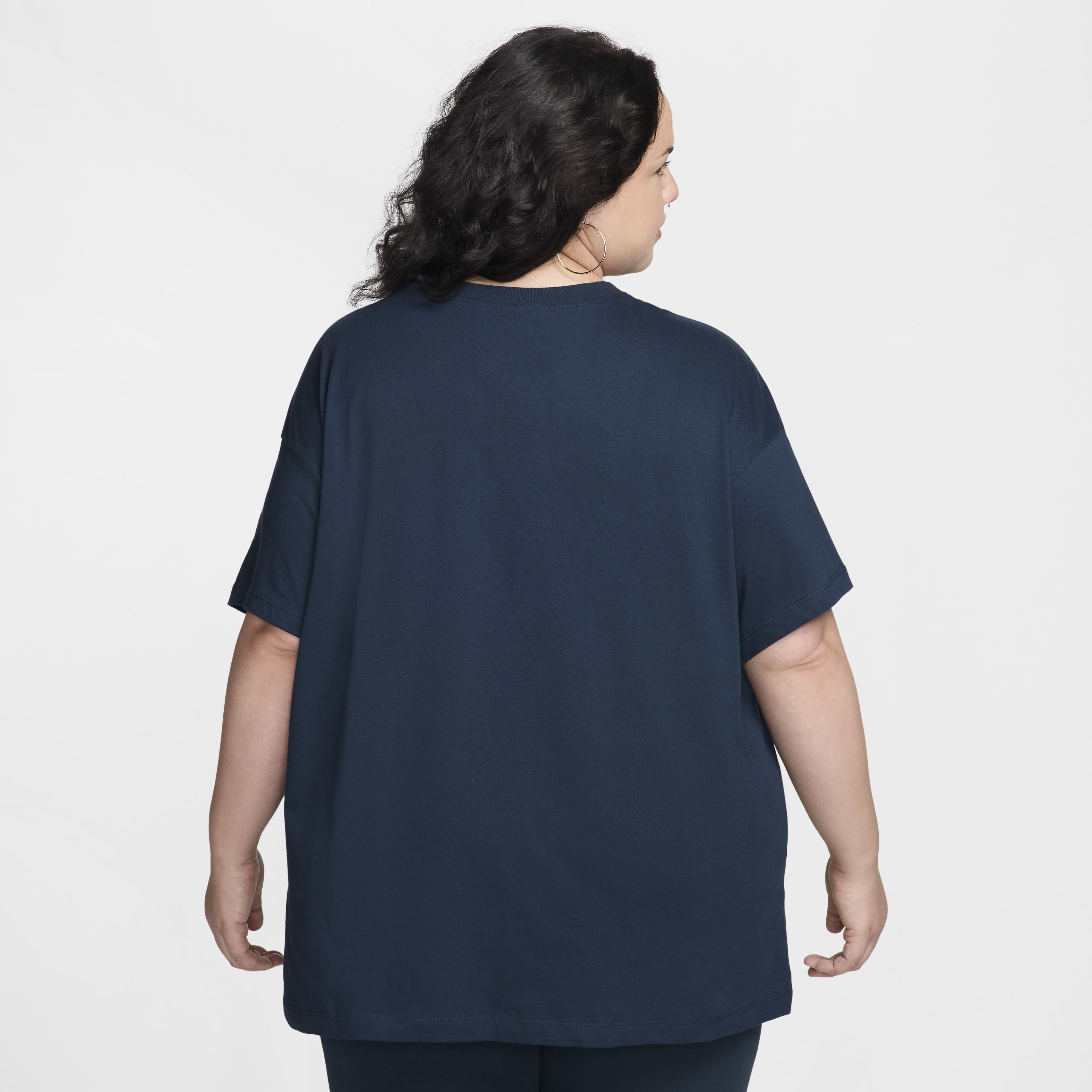 Nike Sportswear Essential Women's T-Shirt (Plus Size)