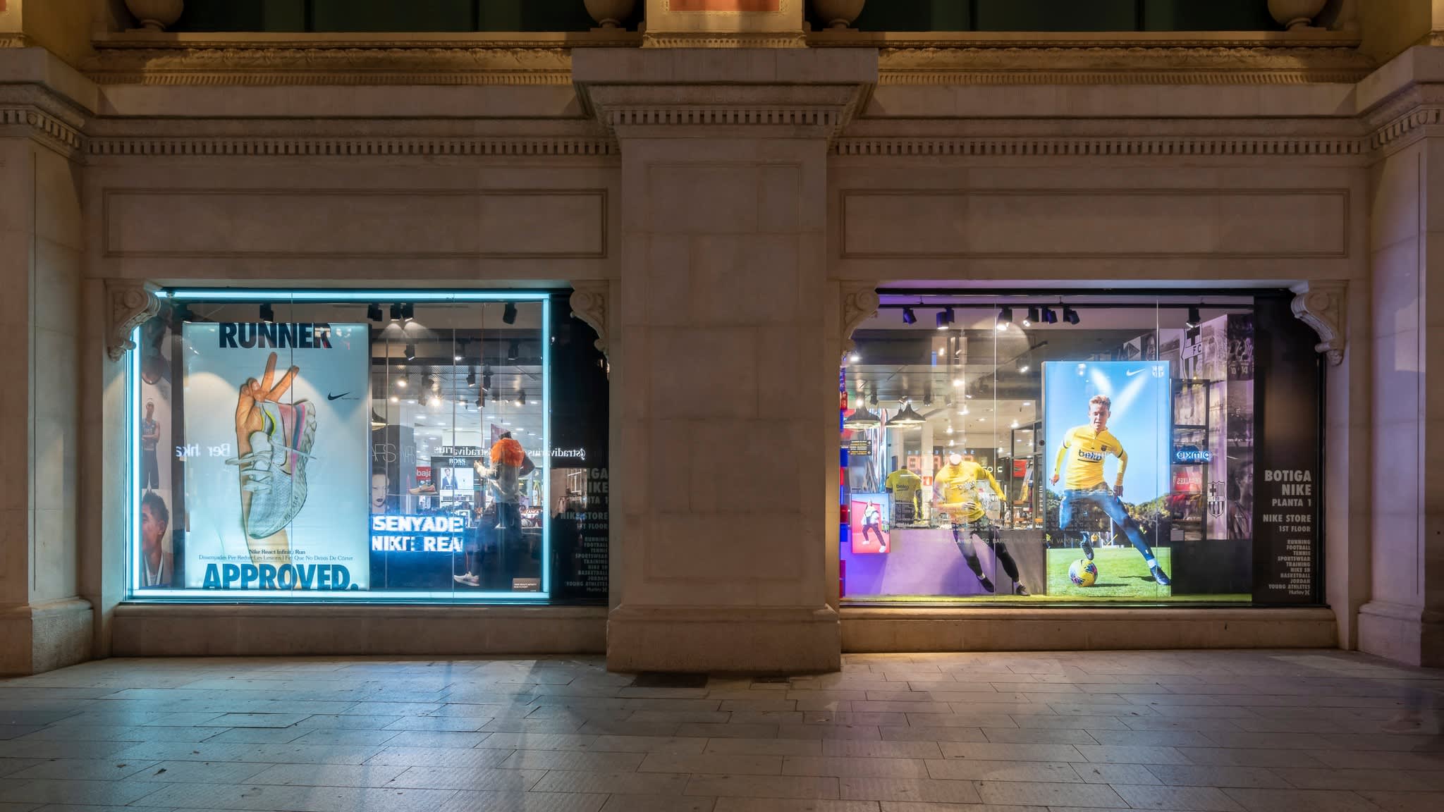 nike store barcelona opening hours