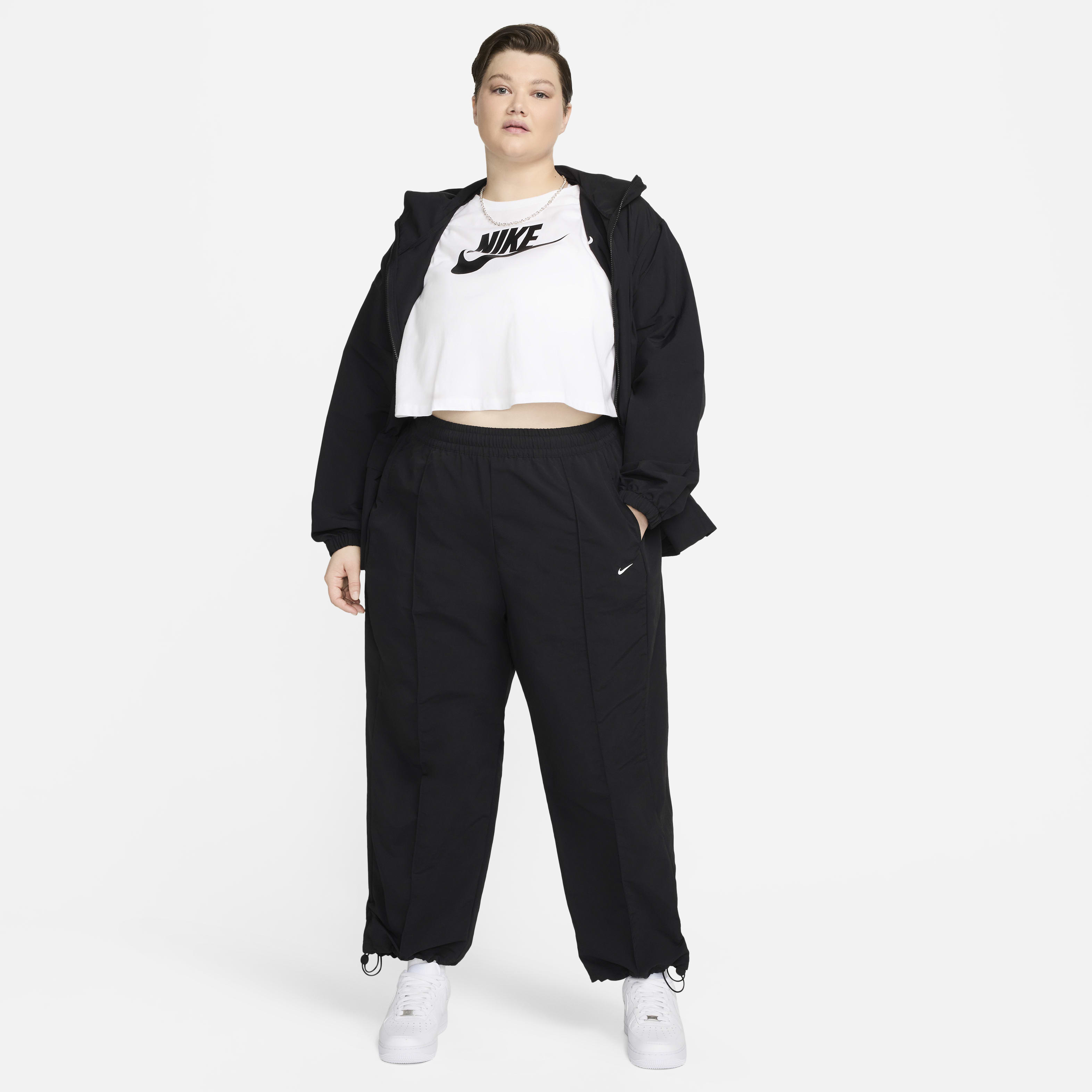 Nike Sportswear Everything Wovens Women's Mid-Rise Open-Hem Pants (Plus Size)