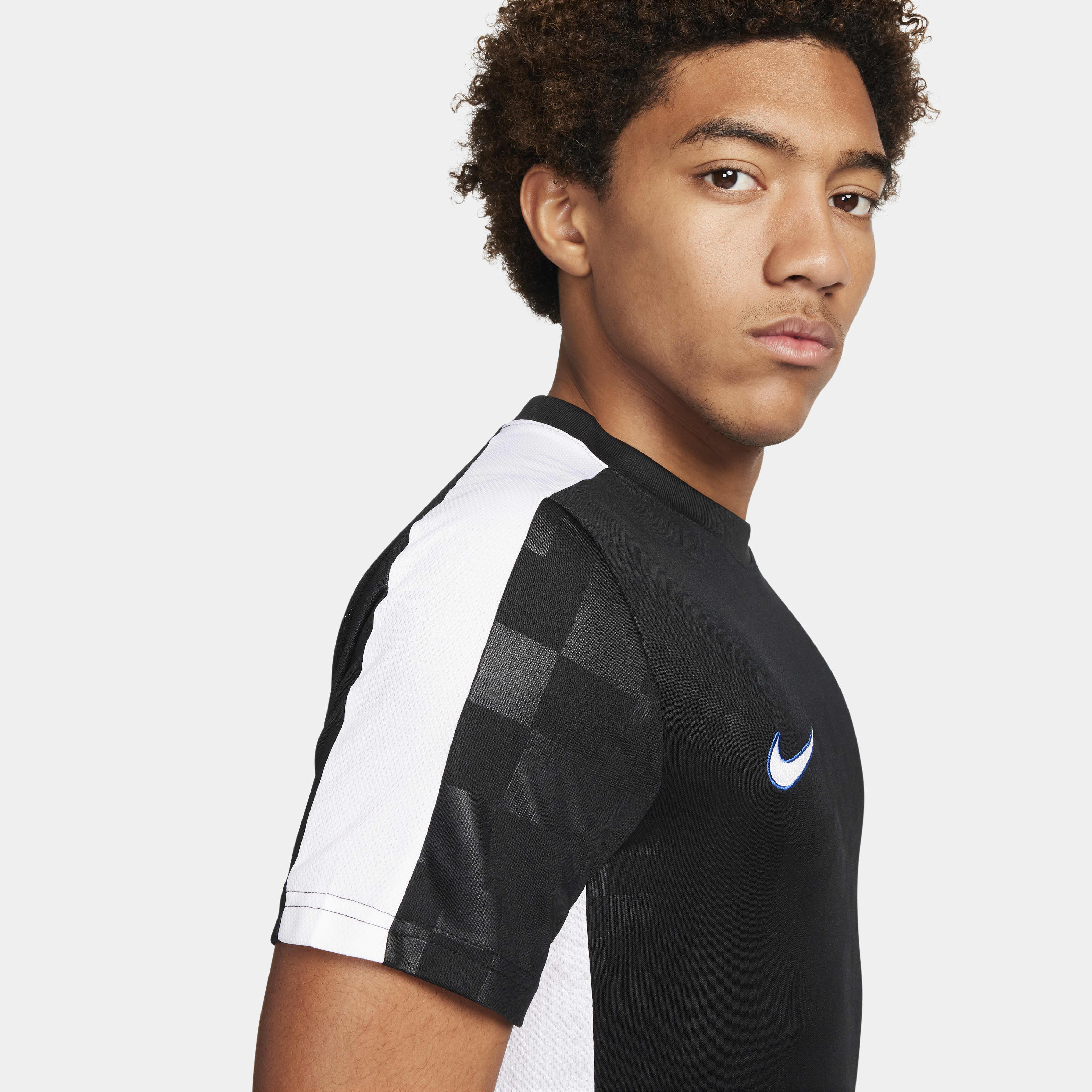 Nike Academy Men's Dri-FIT Soccer Short-Sleeve Top