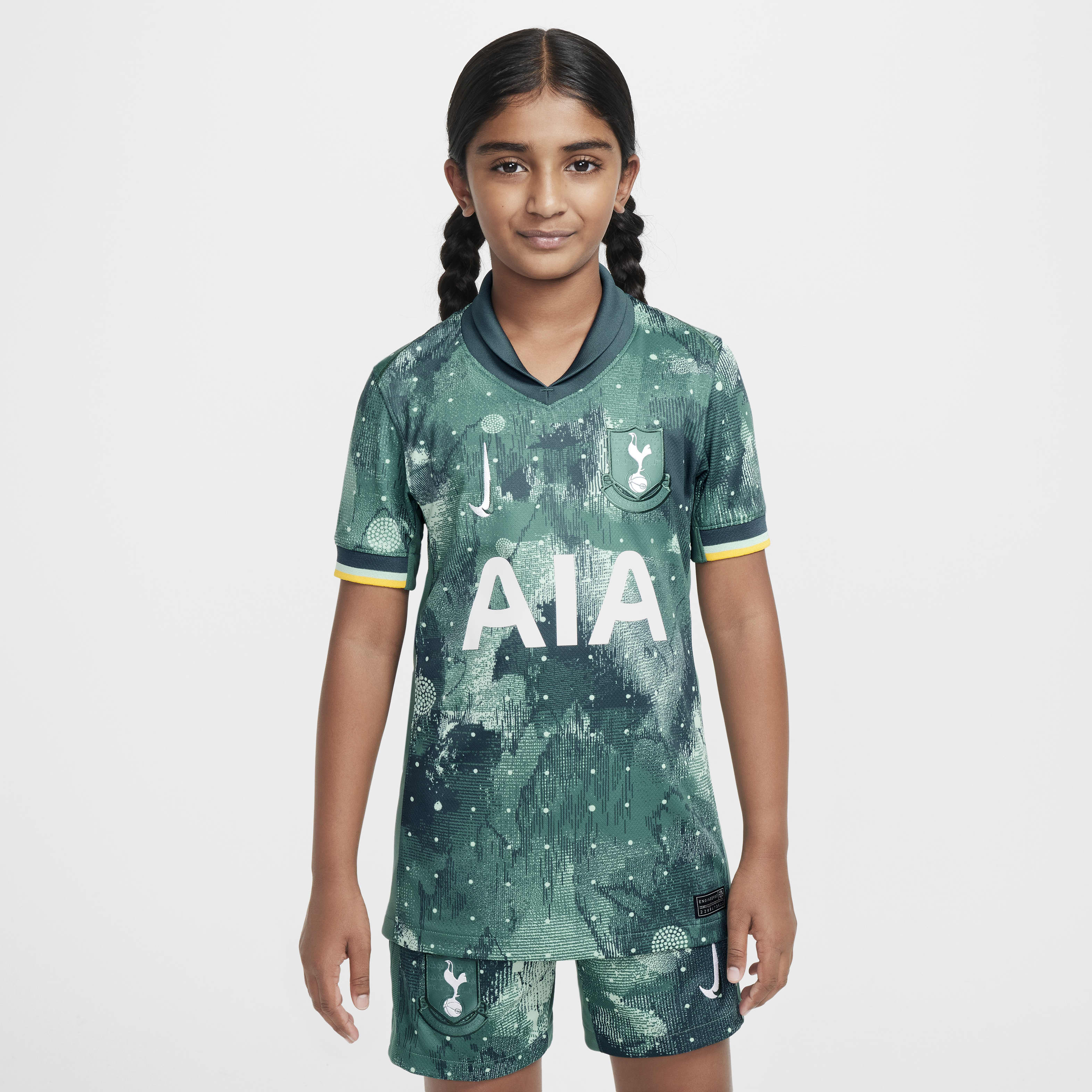 Tottenham Hotspur 2024/25 Stadium Third Big Kids' Nike Dri-FIT Soccer Replica Jersey