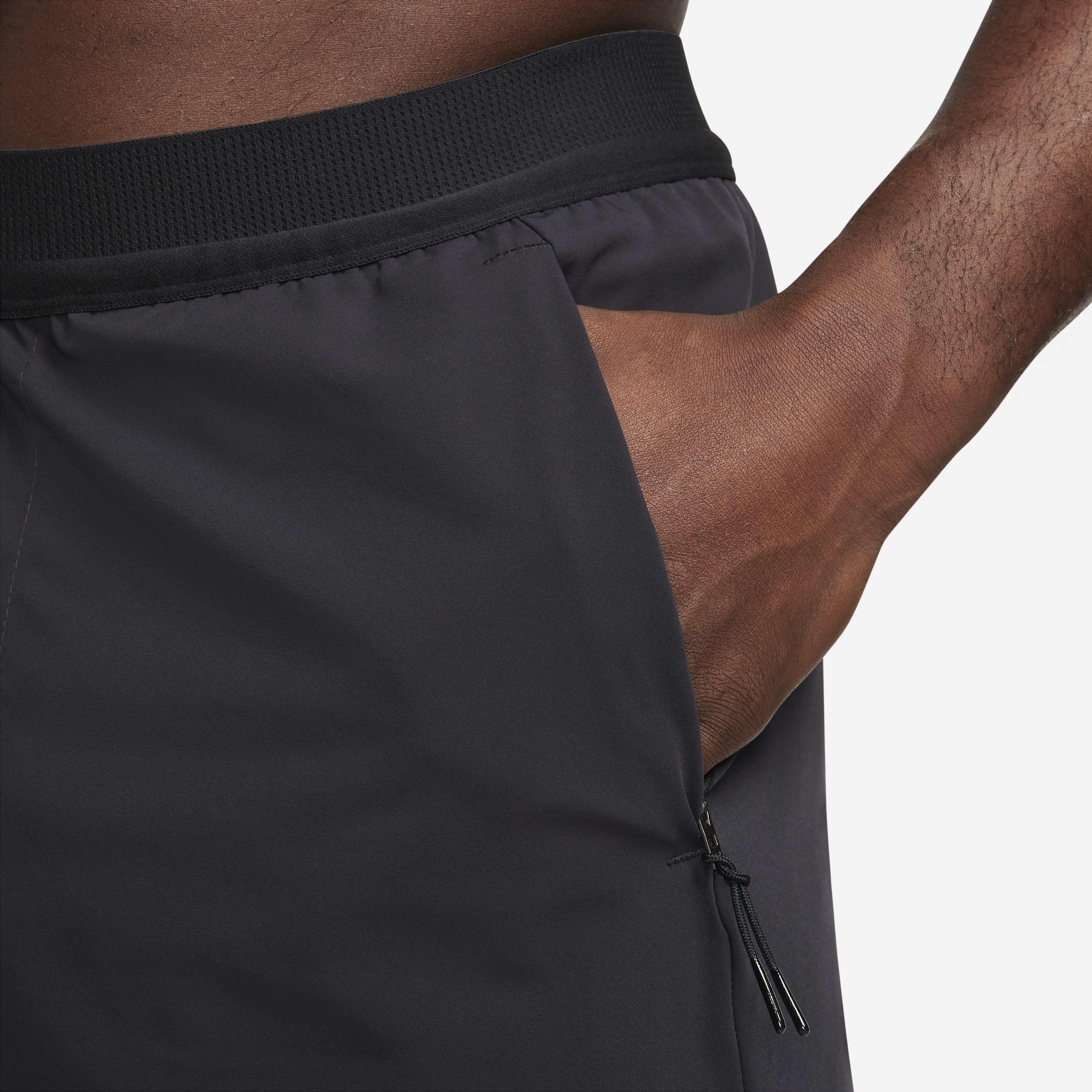 Nike A.P.S. Men's Dri-FIT 6" Versatile Shorts