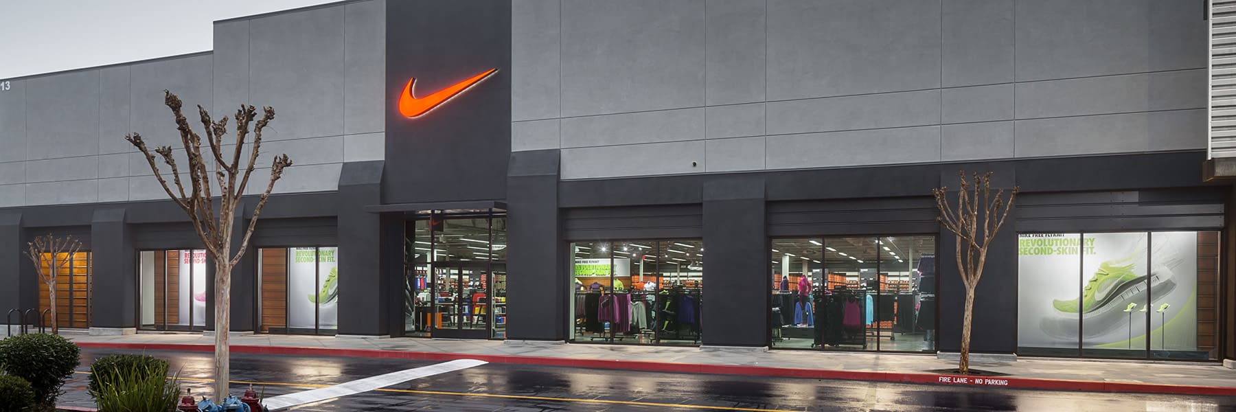Nike Factory Store - San Jose. San Jose, USA.  ES