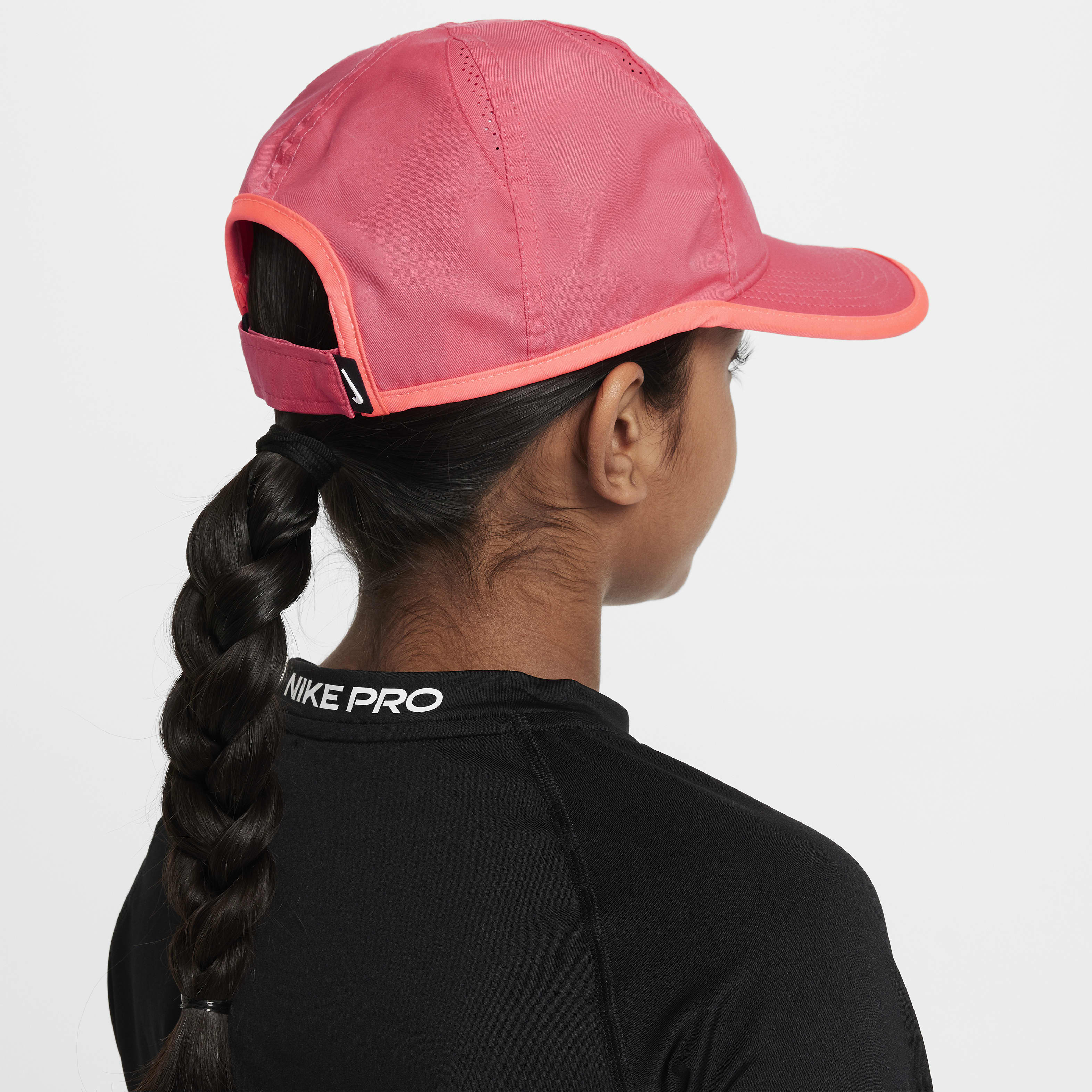 Nike Dri-FIT Club Kids' Unstructured Featherlight Cap