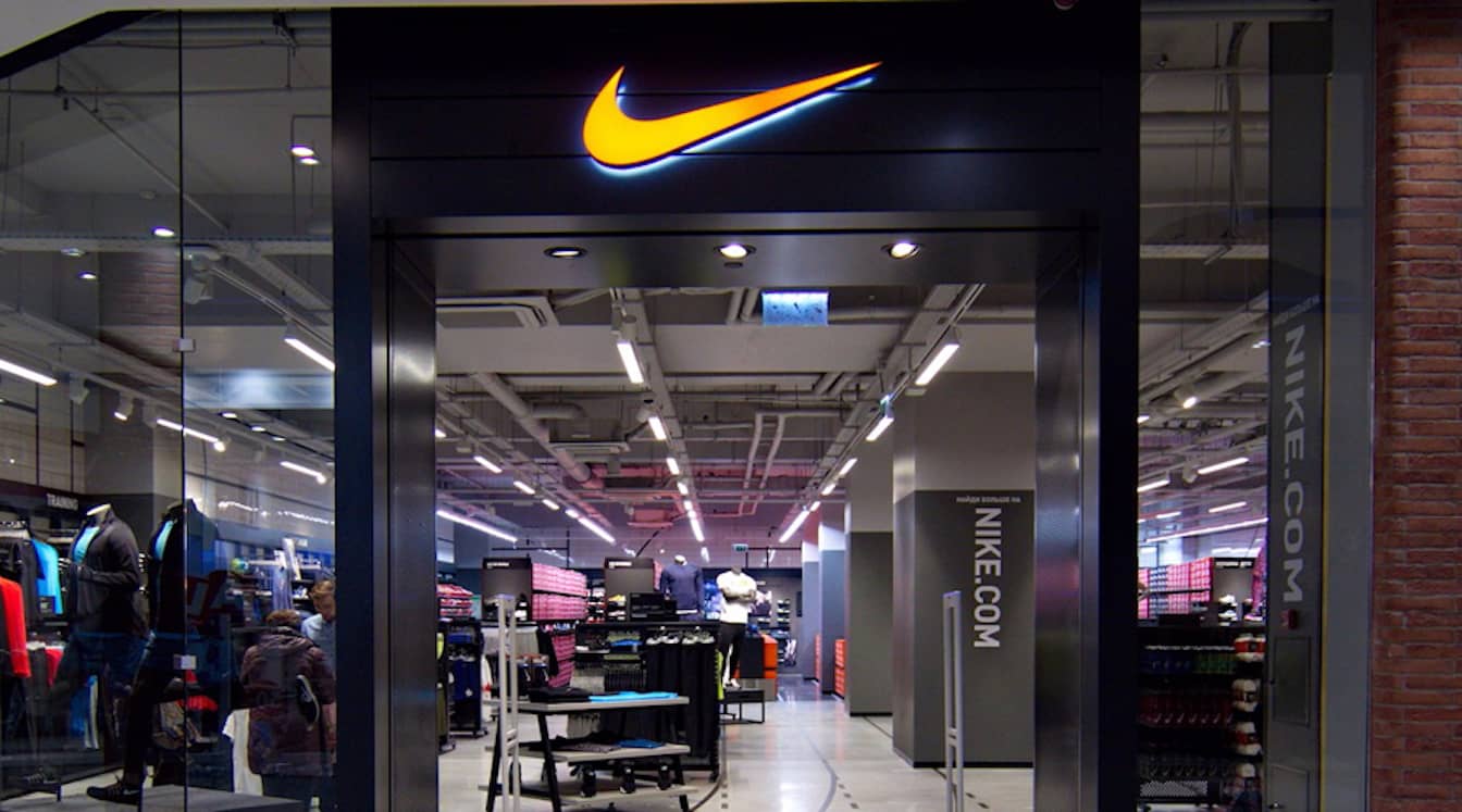 Завод найк. Nike Moscow. Найк Коламбус. Nike Авиапарк. Nike фабрика.
